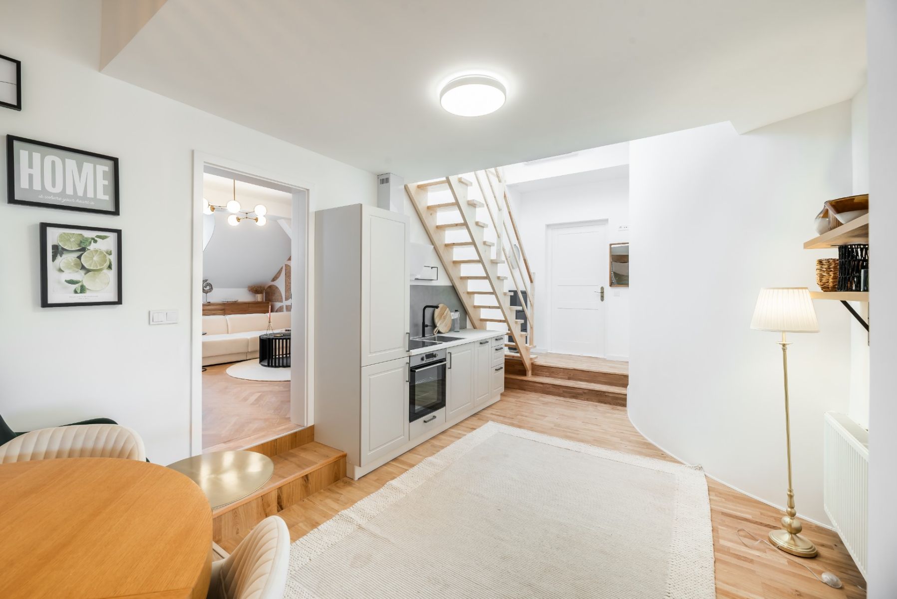 Prodej bytu 2+kk 71 m² — photo 3