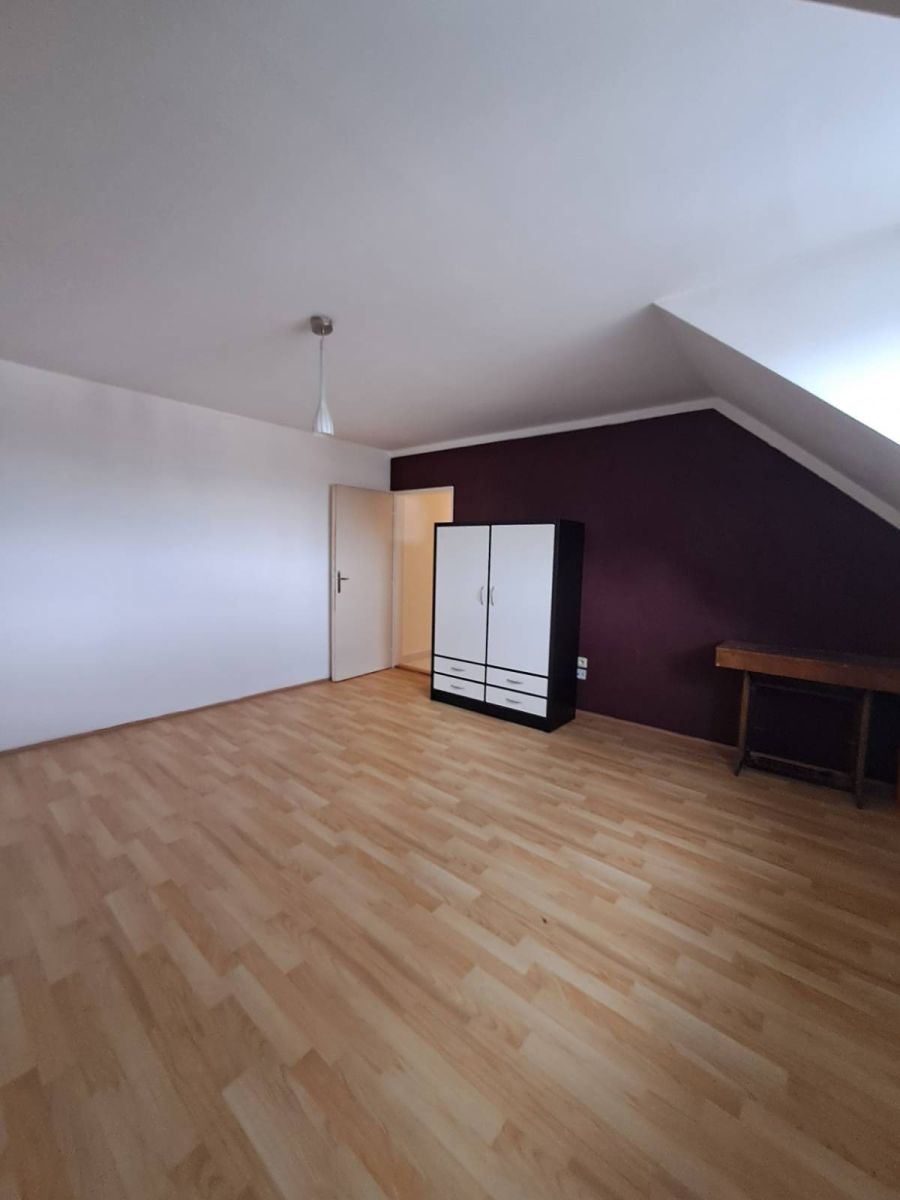 Pronájem bytu 3+1 95 m² — photo 4