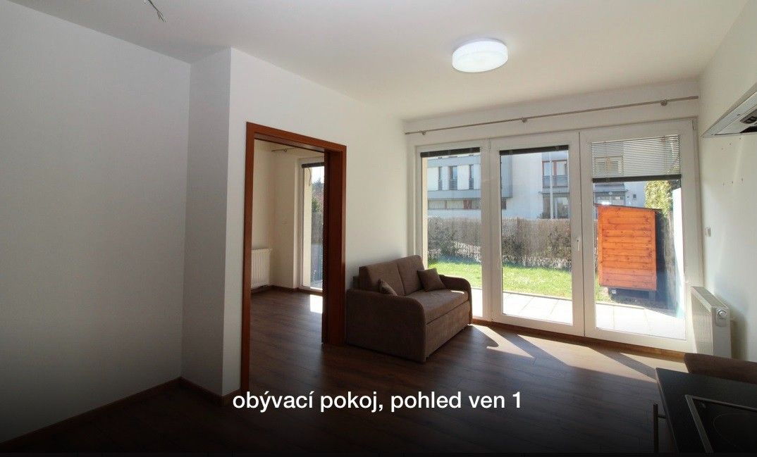 Pronájem bytu 2+kk 43 m²