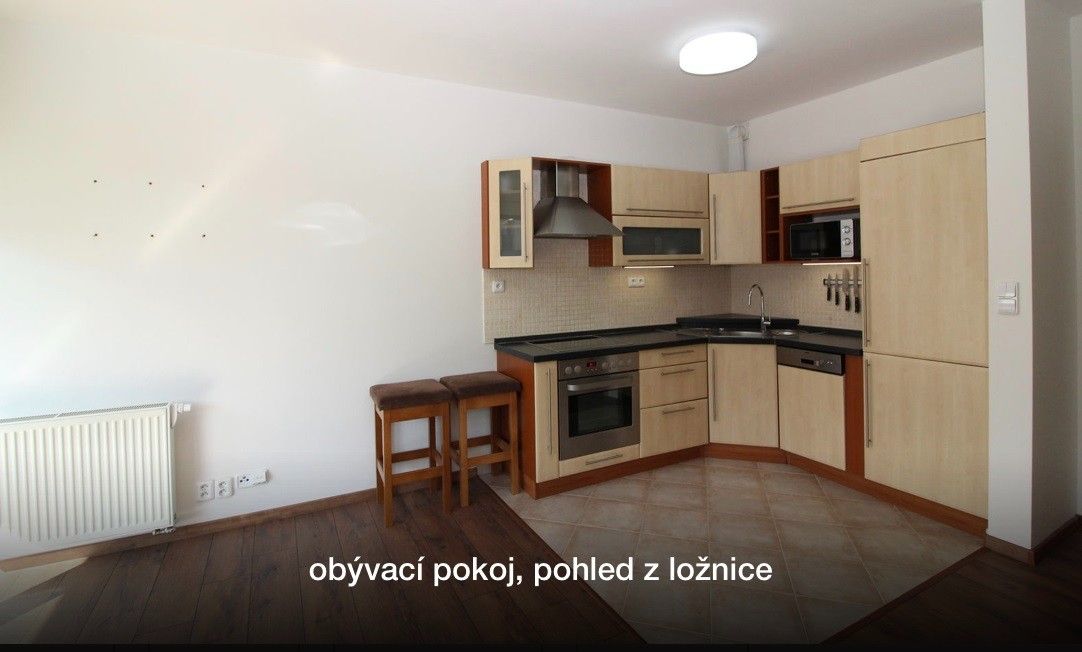 Pronájem bytu 2+kk 43 m² — photo 4