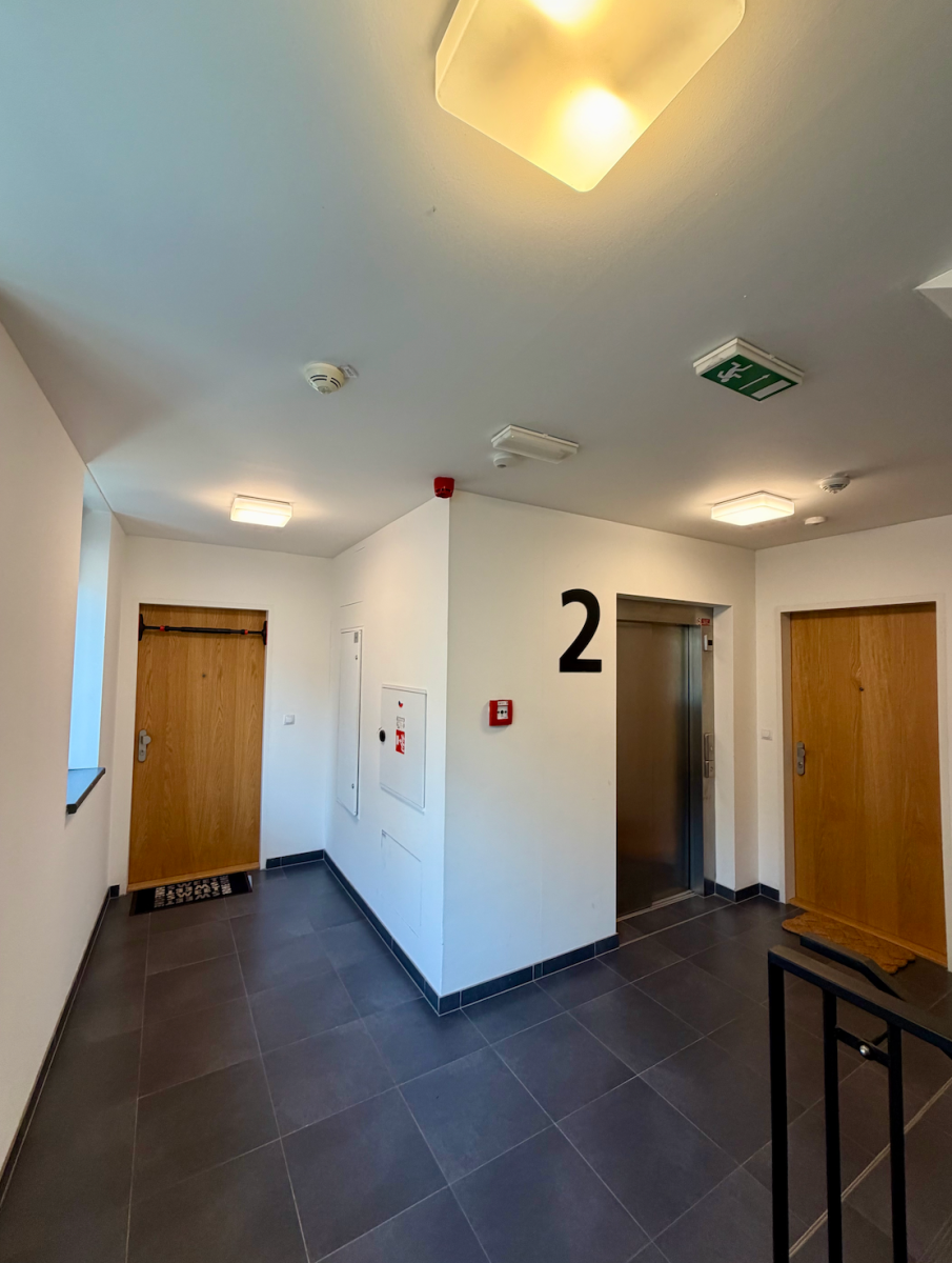 Pronájem bytu 2+kk 56 m² — photo 3