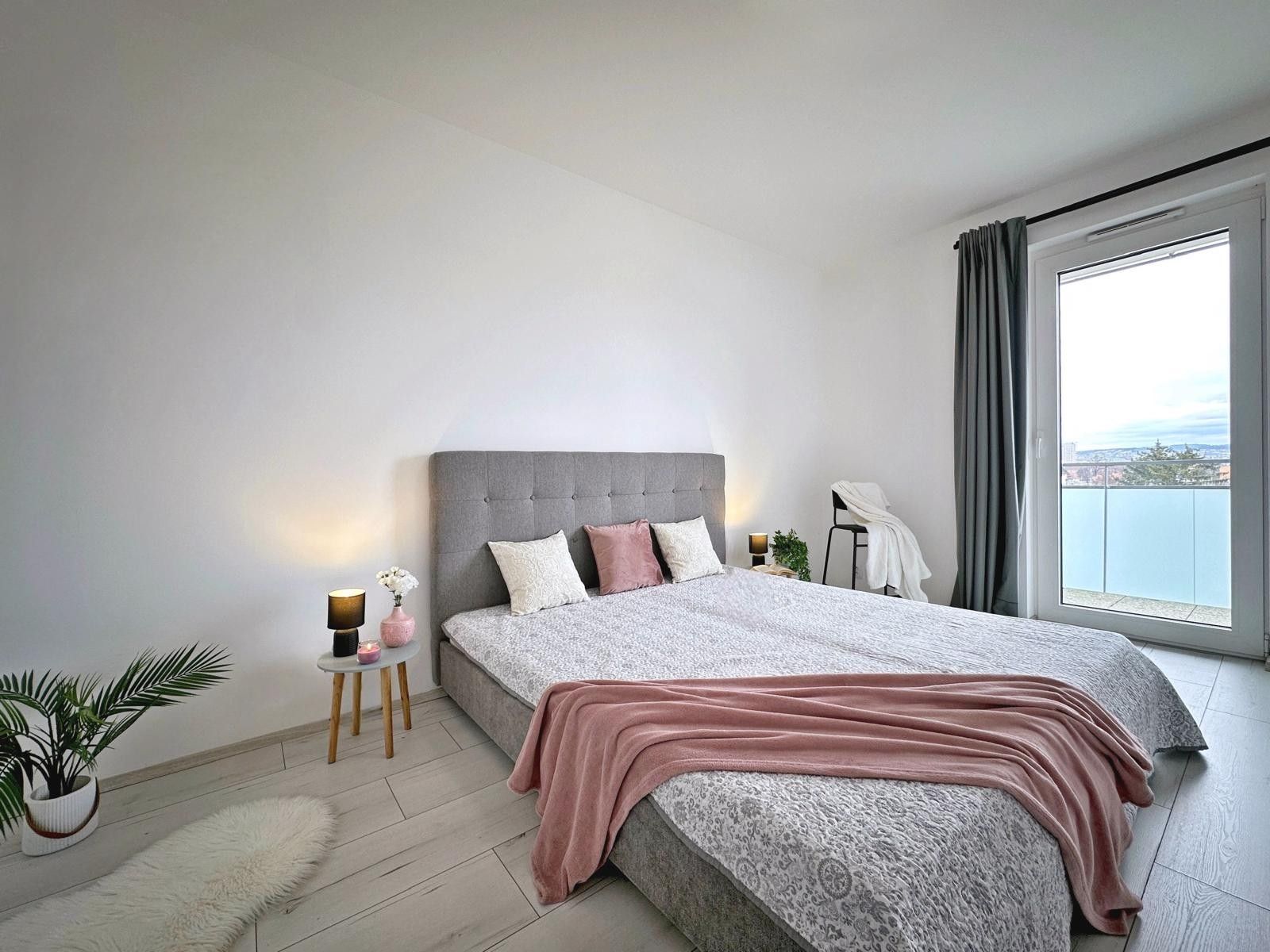 Prodej bytu 3+kk 67 m² — photo 3