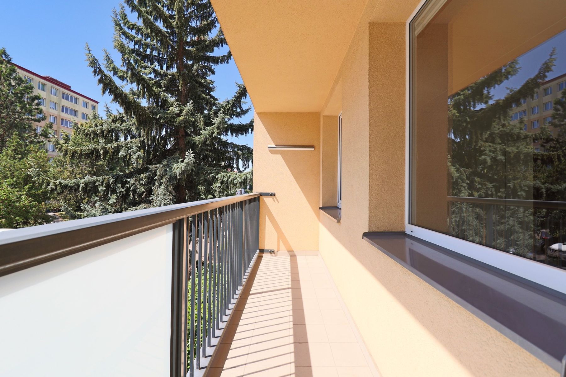 Pronájem bytu 3+kk 67 m², Praha – náhled fotky 13
