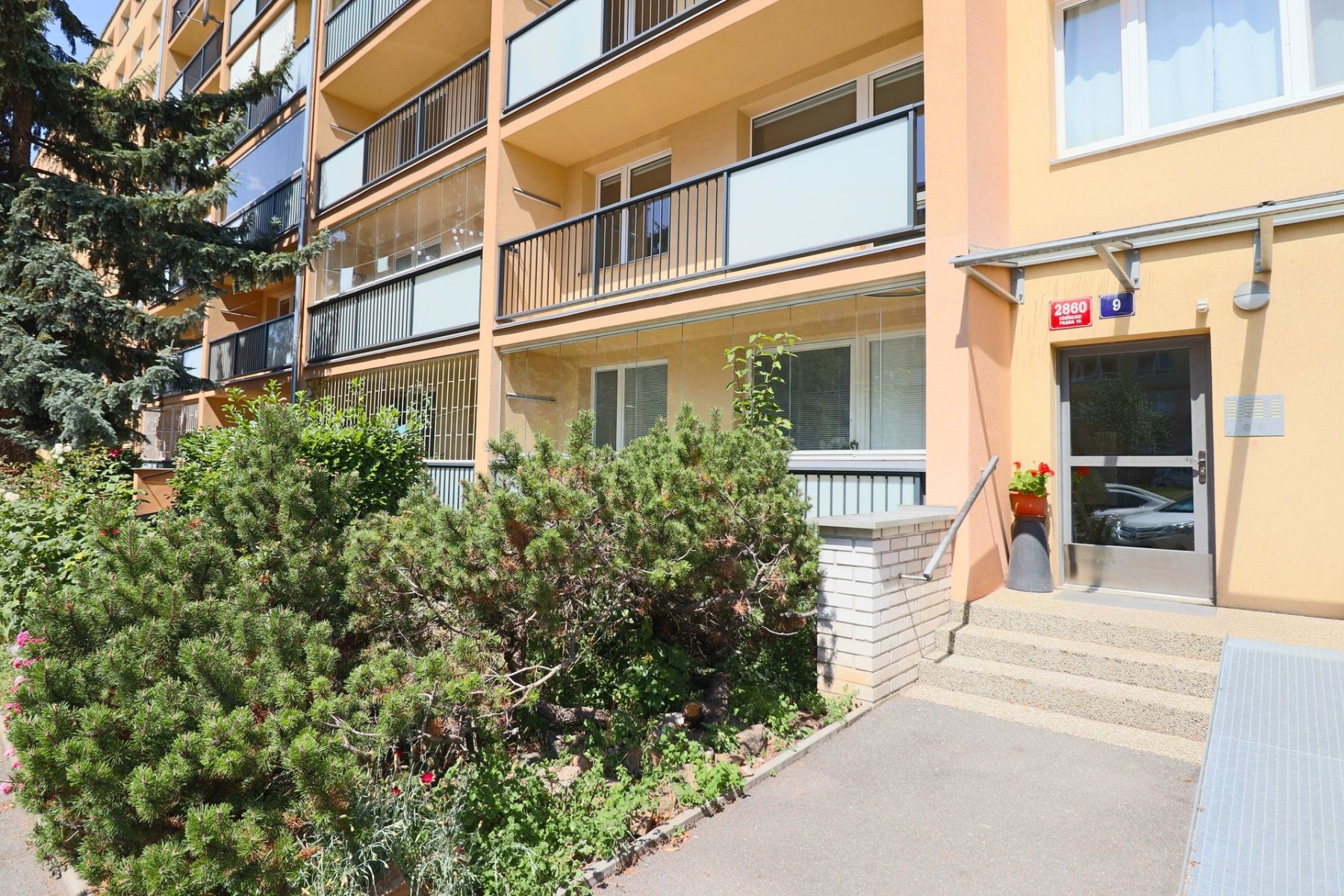 Pronájem bytu 3+kk 67 m², Praha – náhled fotky 17