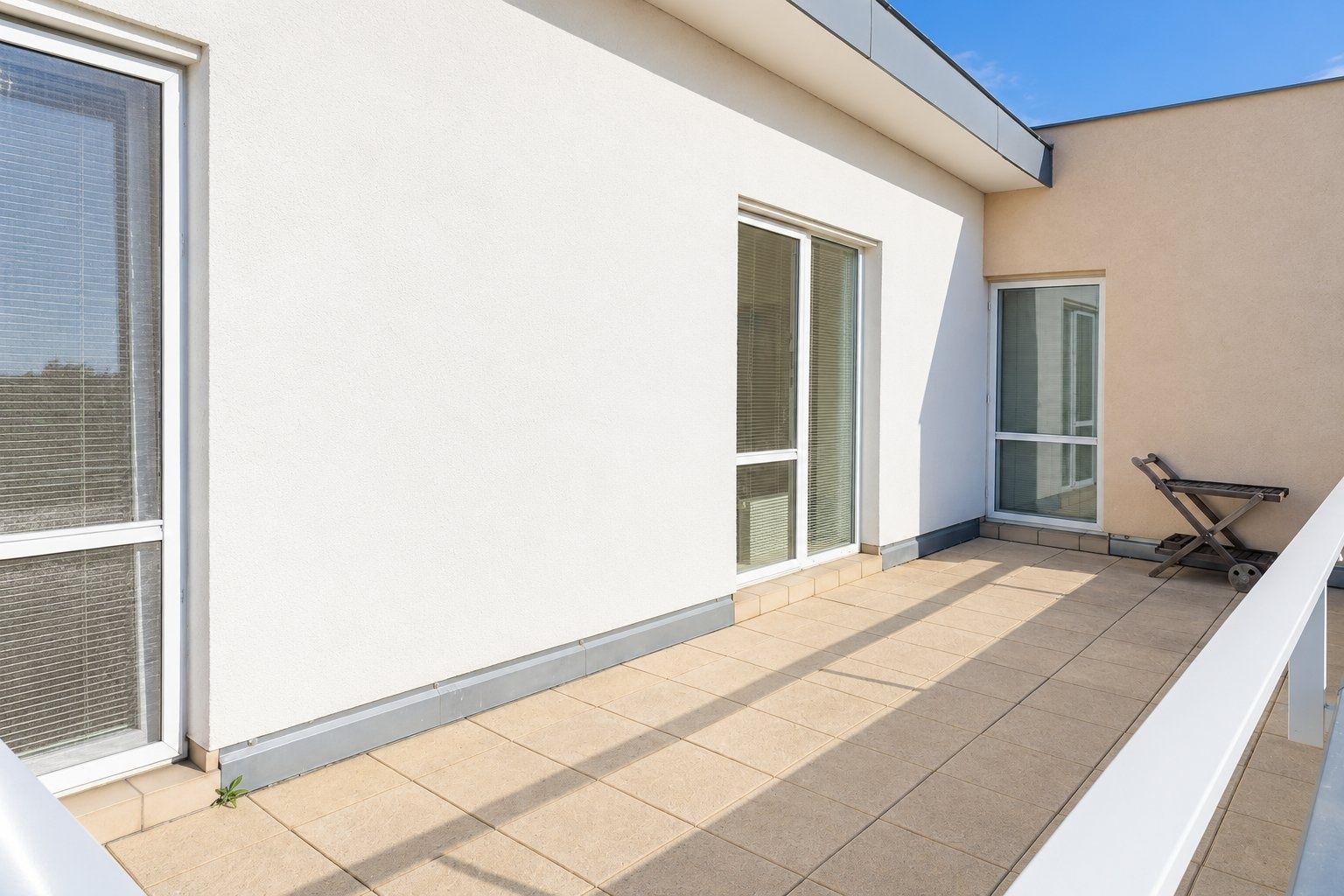 Pronájem bytu 2+kk 62 m², Praha – náhled fotky 2