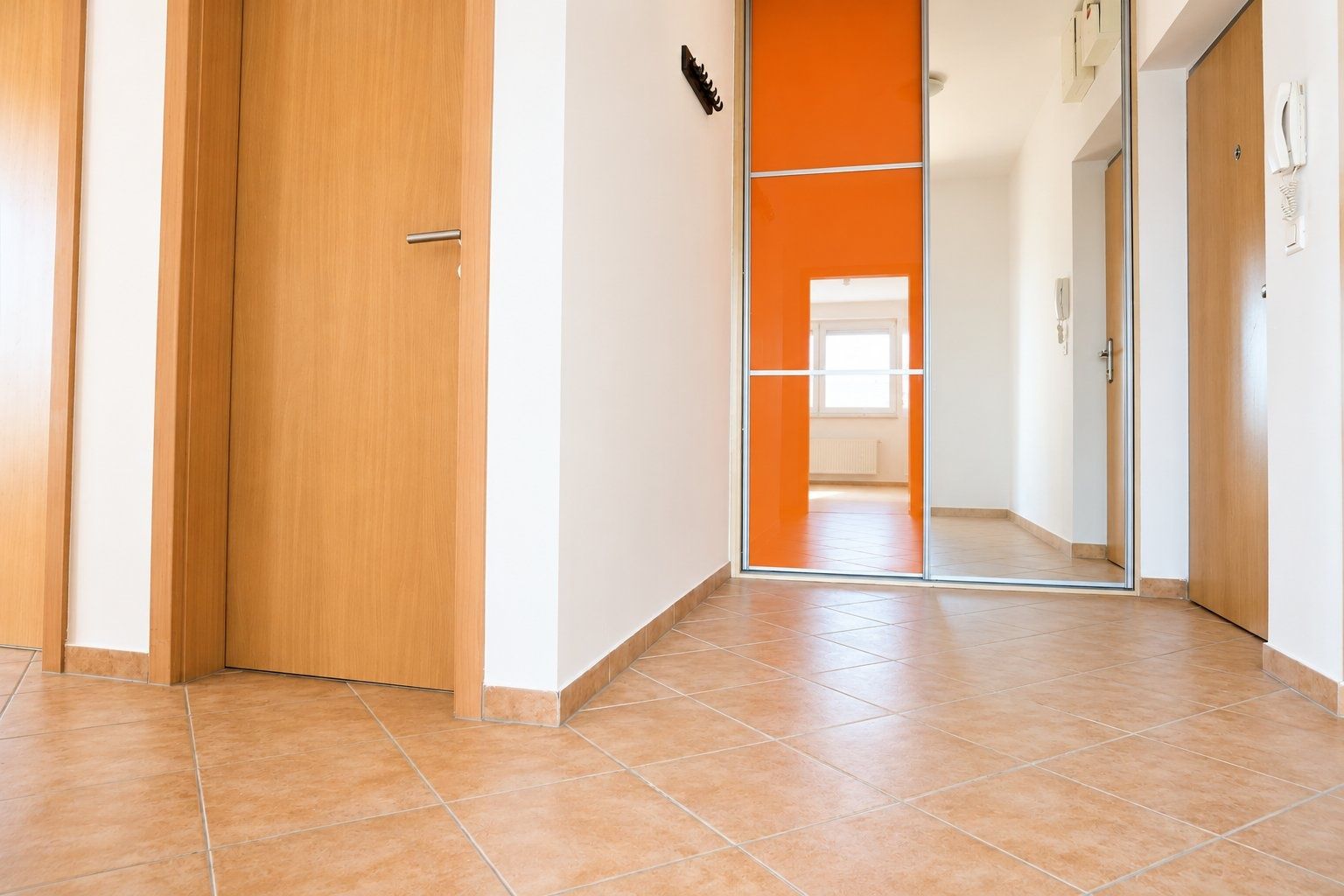 Pronájem bytu 2+kk 62 m², Praha – náhled fotky 9