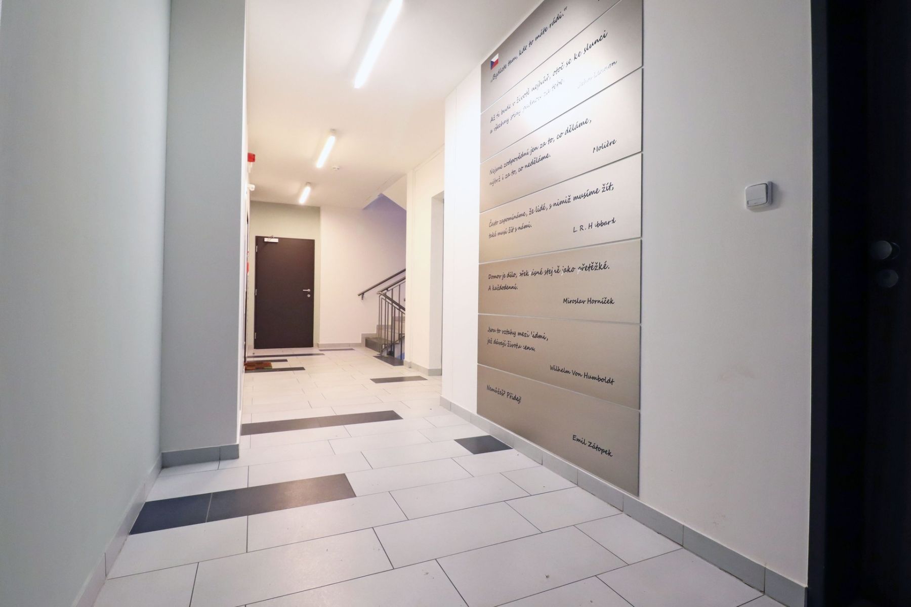 Pronájem bytu 2+kk 49 m², Praha – náhled fotky 10