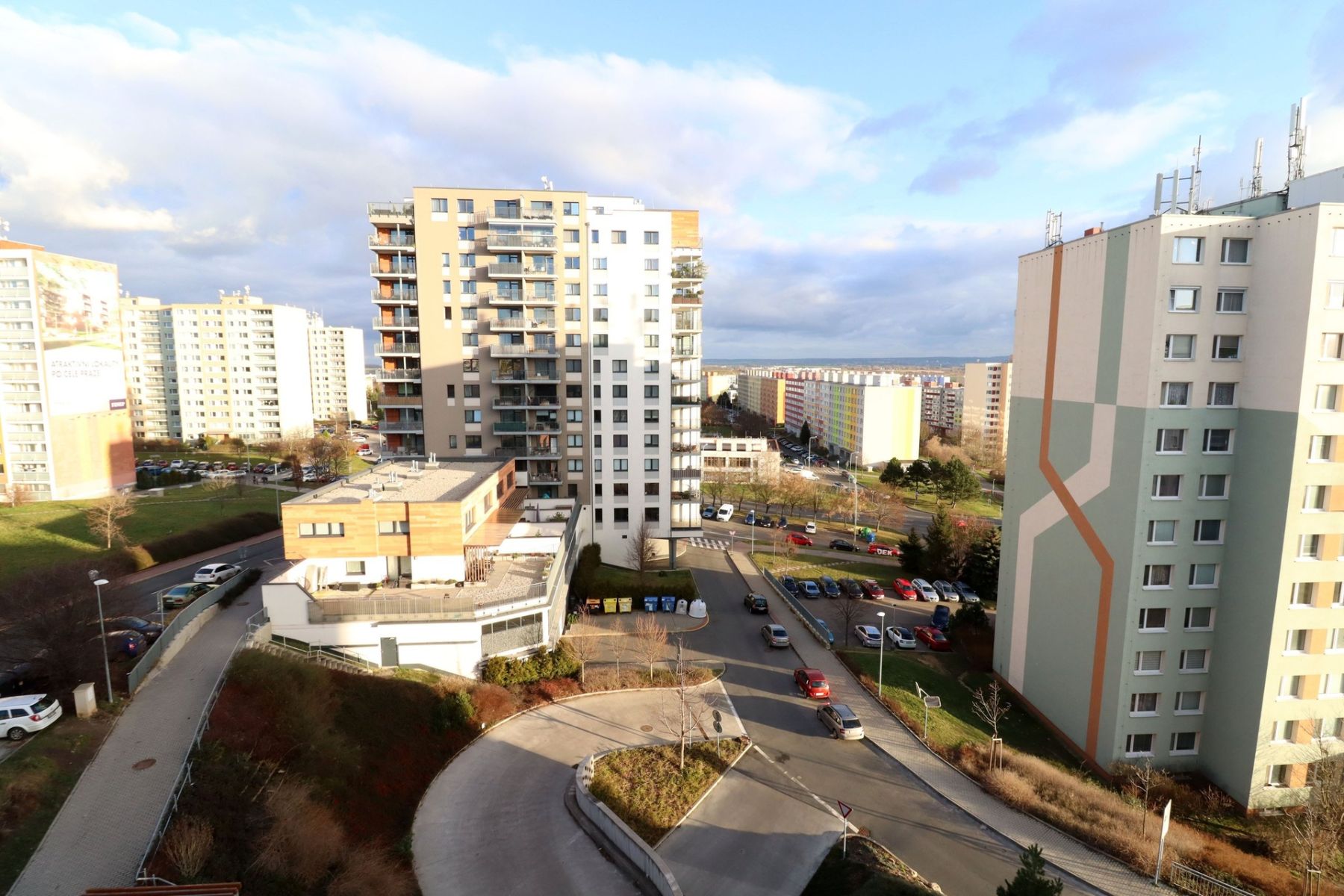 Pronájem bytu 2+kk 49 m², Praha – náhled fotky 12