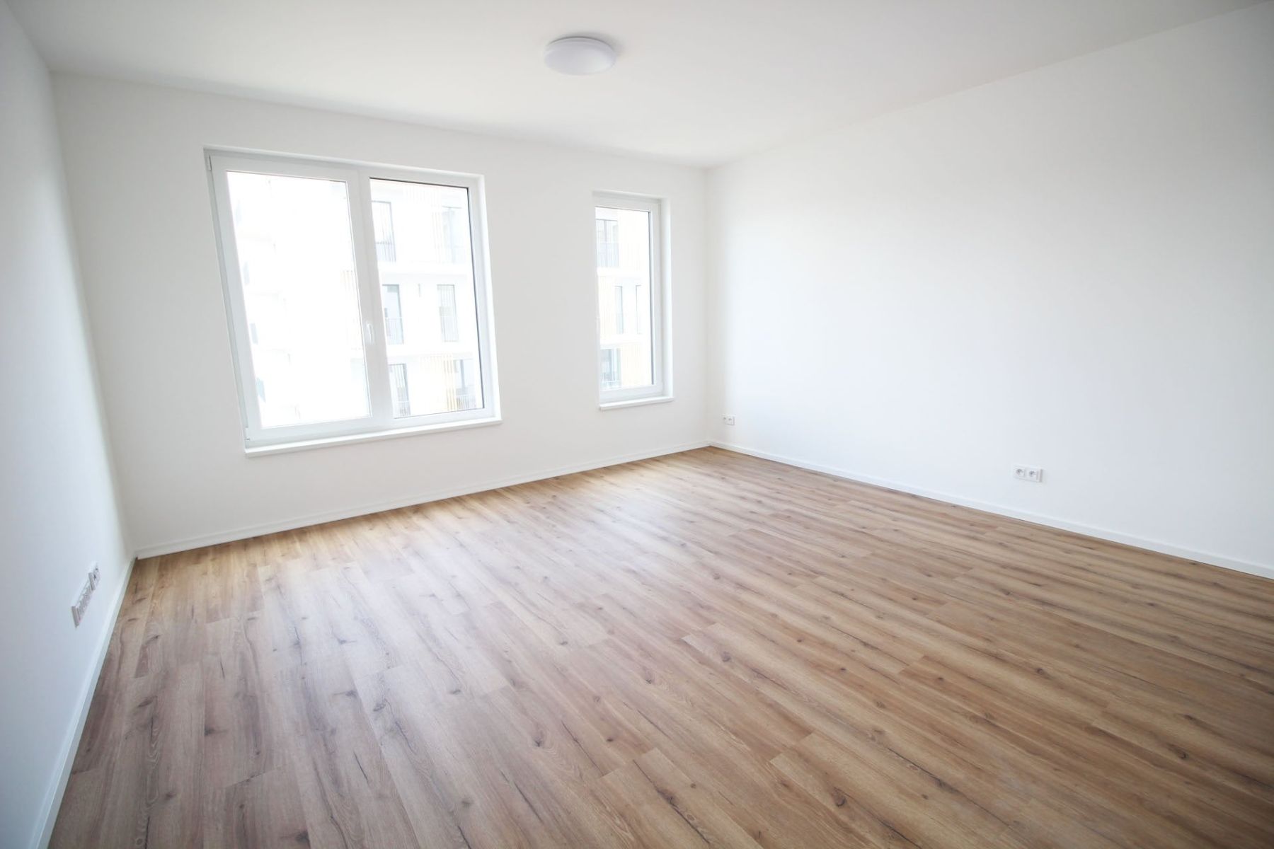 Pronájem bytu 2+kk 54 m²