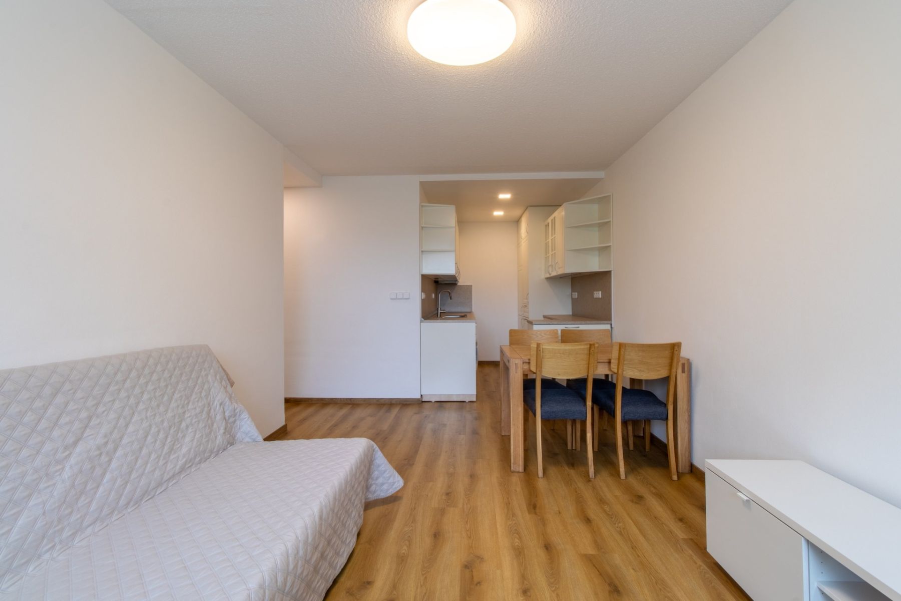 Byt 2+kk – Praha, Petrovice – pohled 5