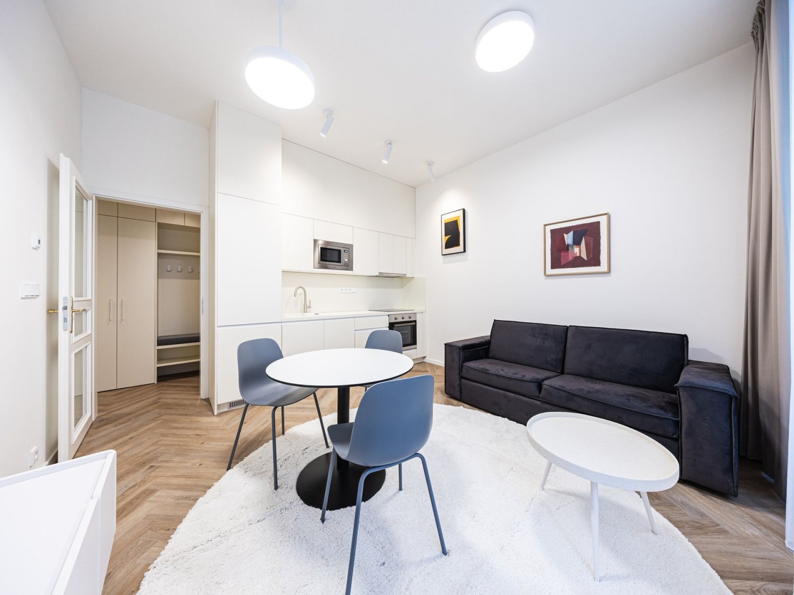 Pronájem bytu 2+kk 42 m²