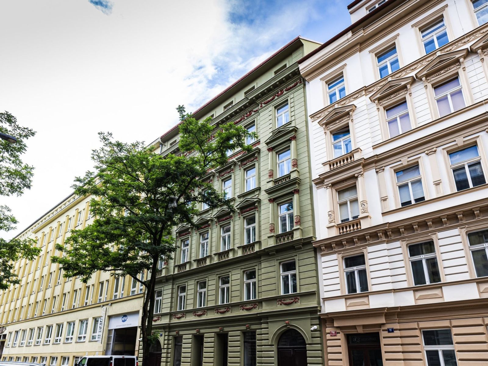 Pronájem bytu 2+kk, 43 m² (10 z 11)
