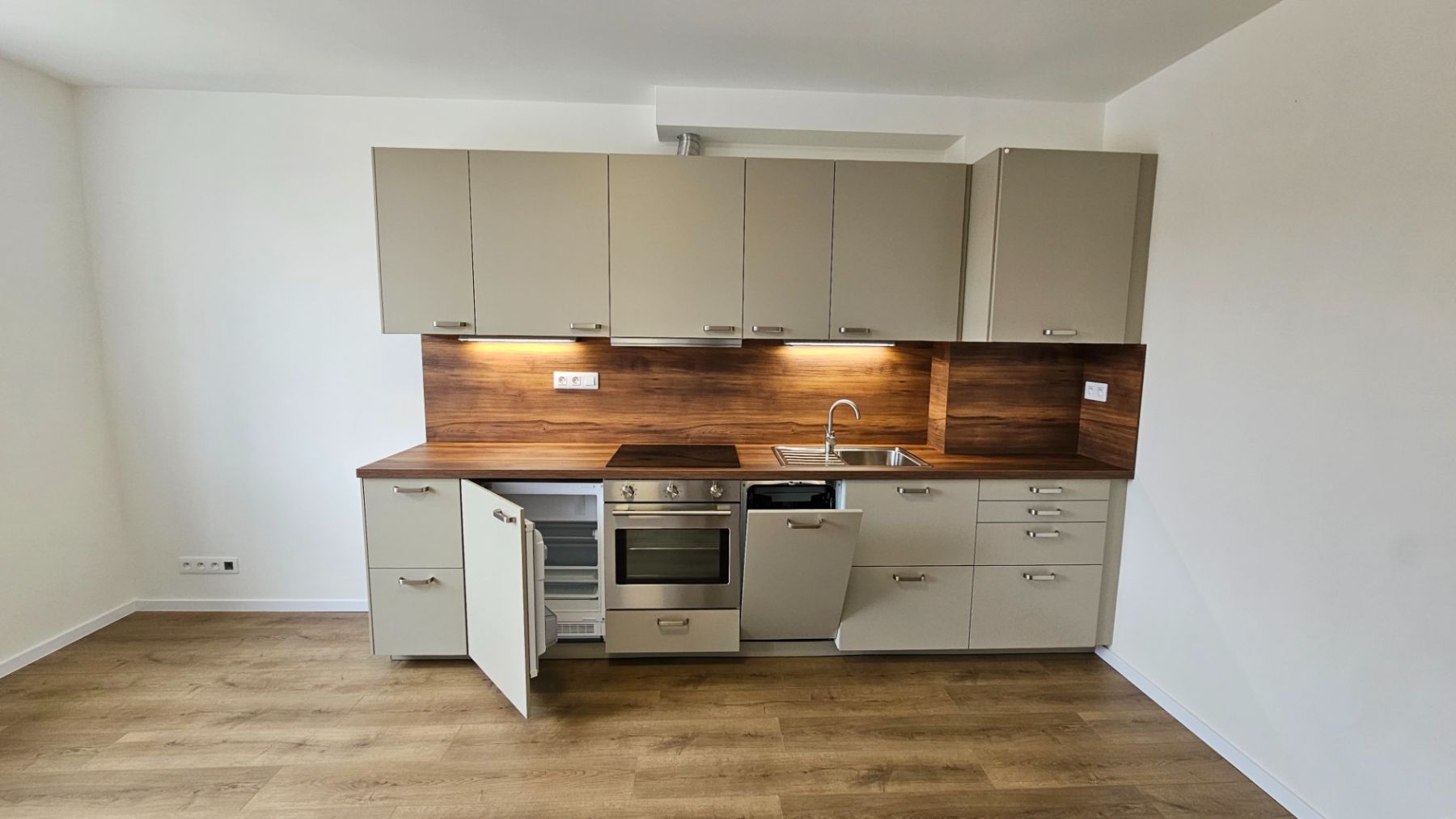 Pronájem bytu 2+kk 40 m²