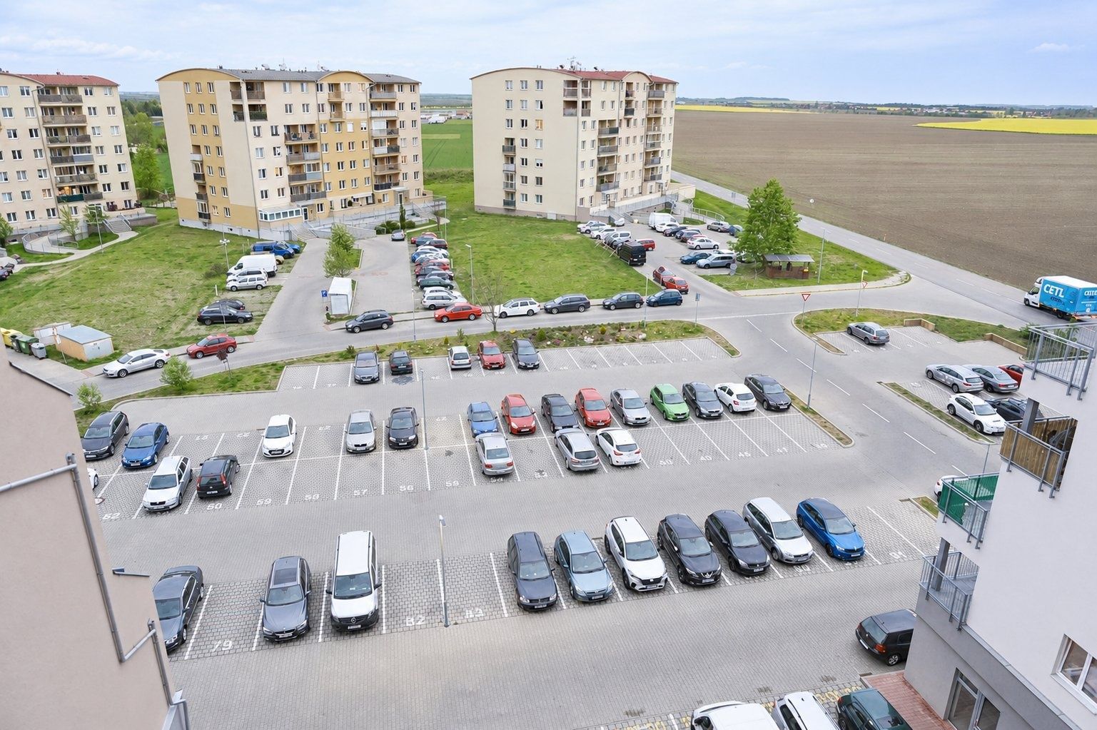 Pronájem bytu 1+kk 32 m², Klecany – náhled fotky 13