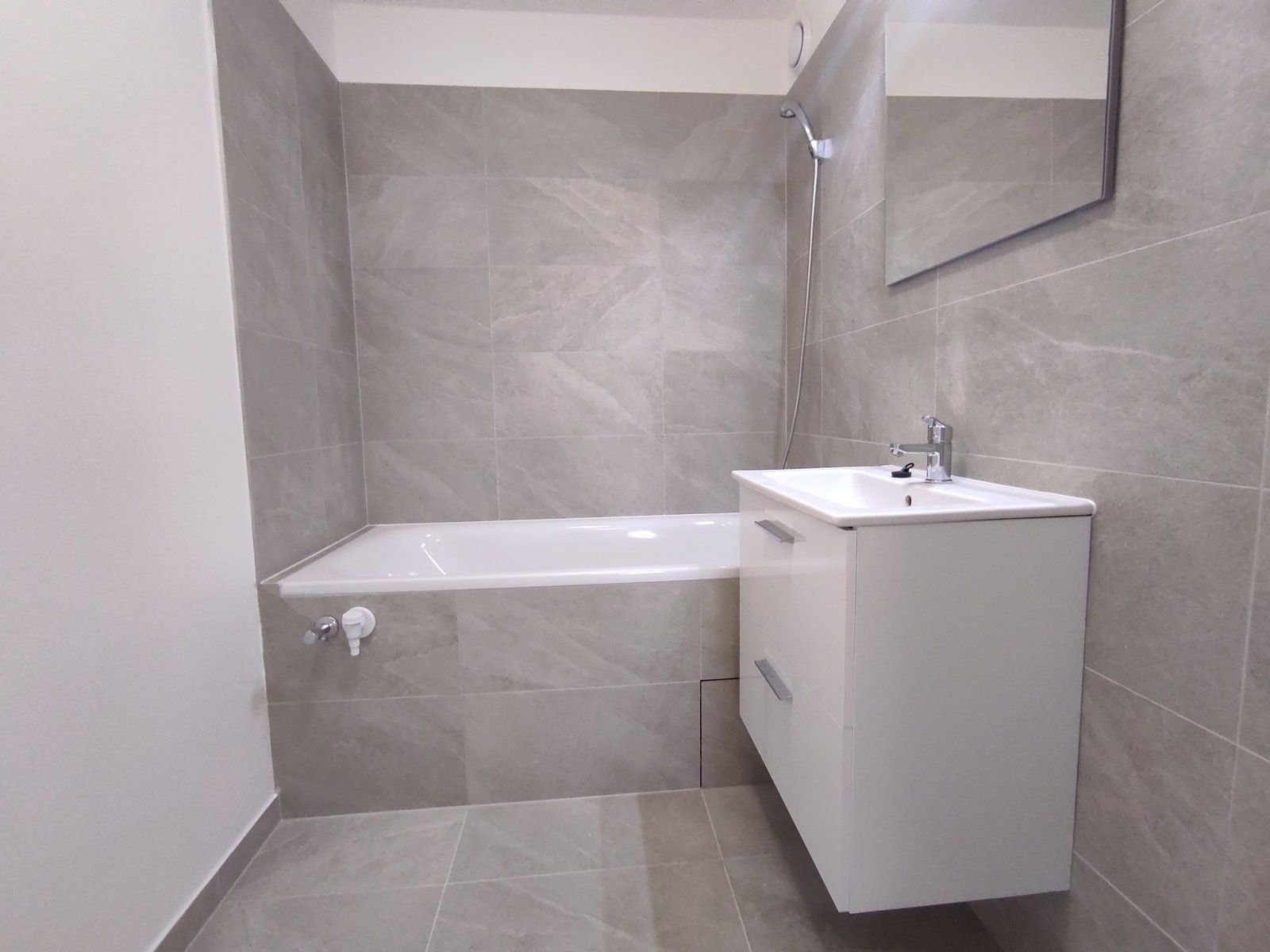 Pronájem bytu 3+1 67 m², Orlová – náhled fotky 14