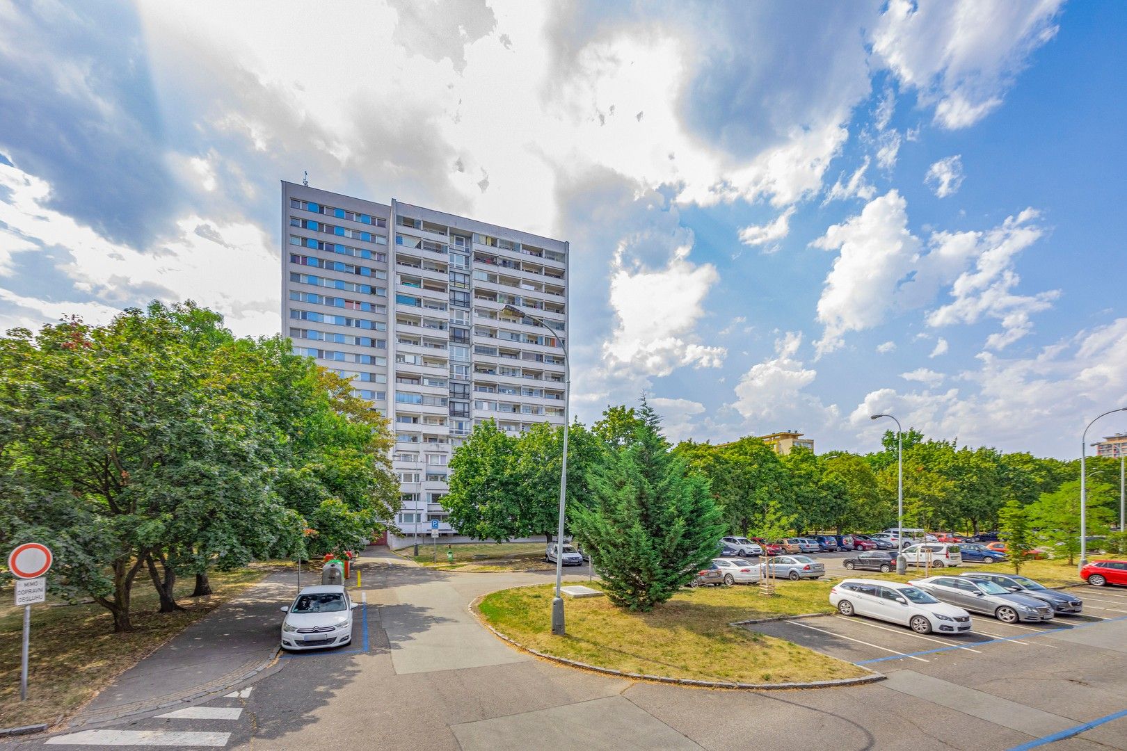Pronájem bytu 1+kk 23 m², Praha – náhled fotky 10