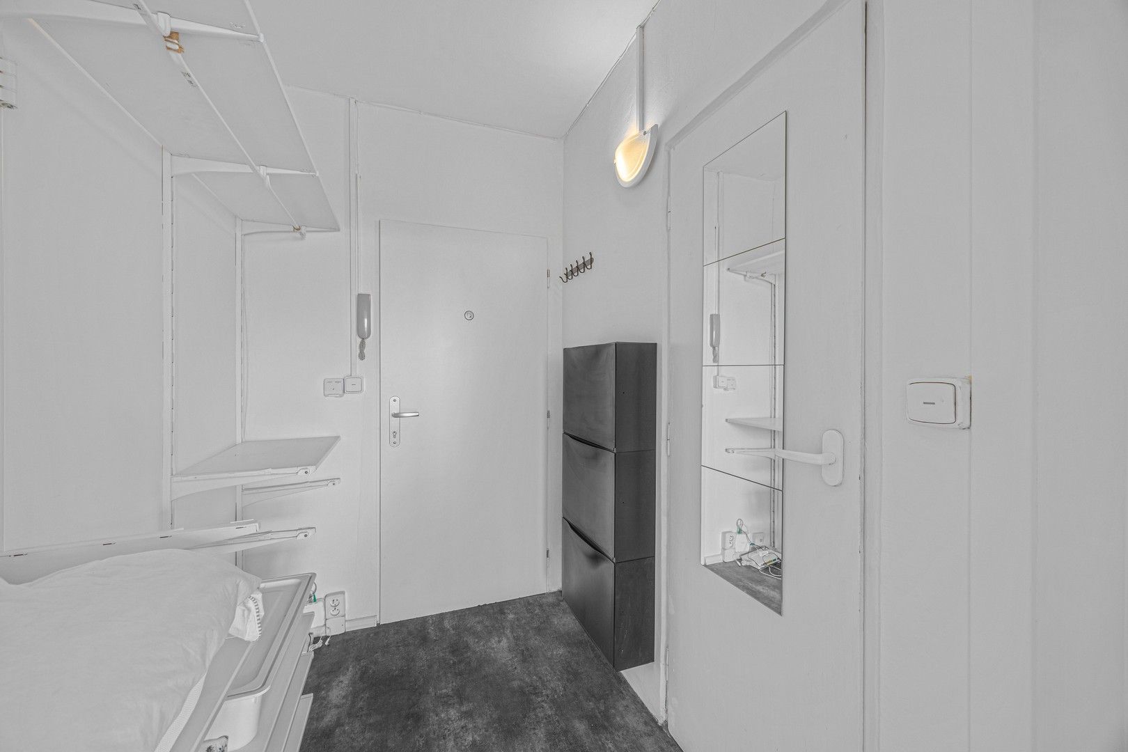 Pronájem bytu 1+kk 23 m², Praha – náhled fotky 9