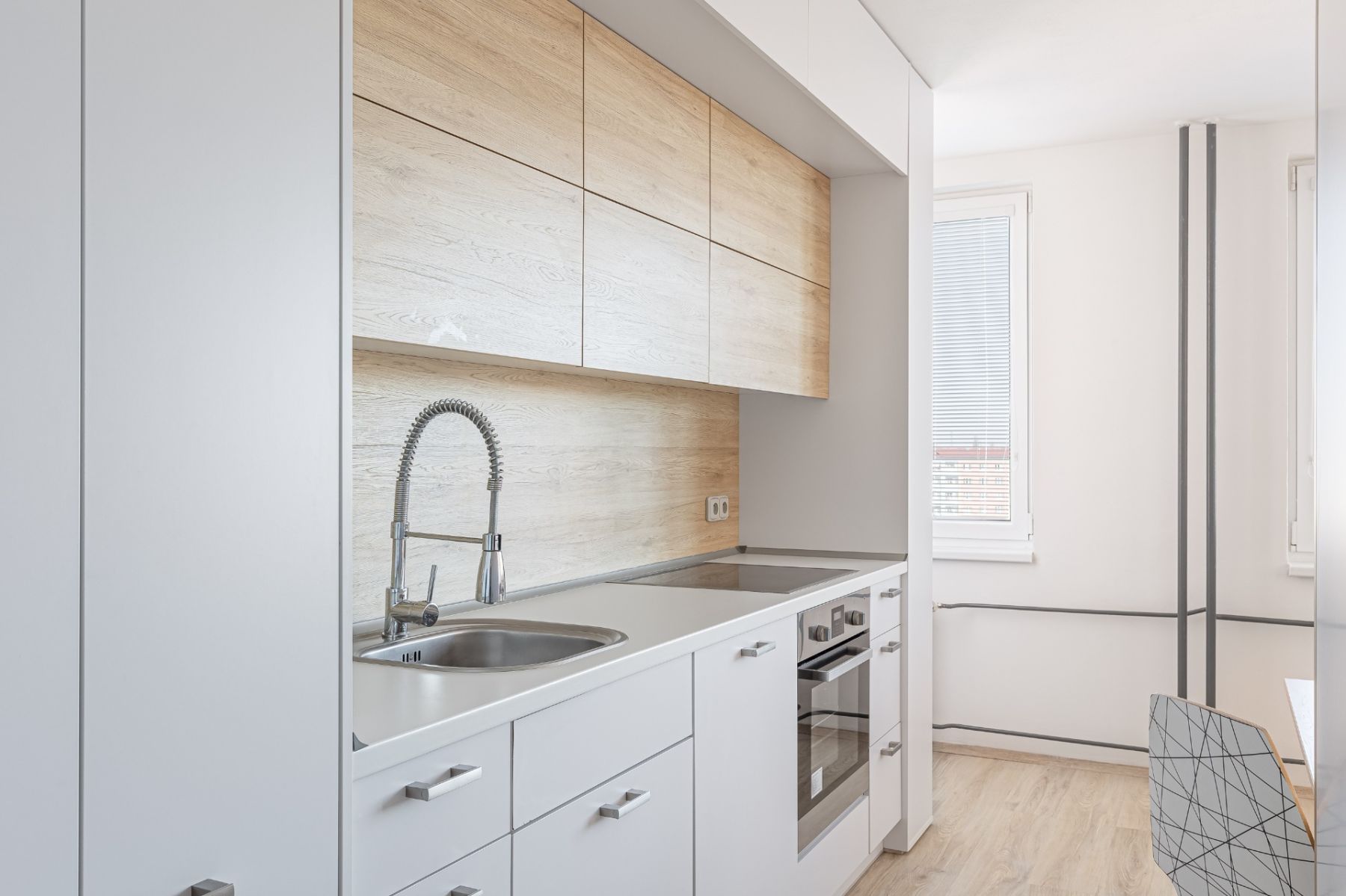 Pronájem bytu 1+kk 31 m², Praha – náhled fotky 2