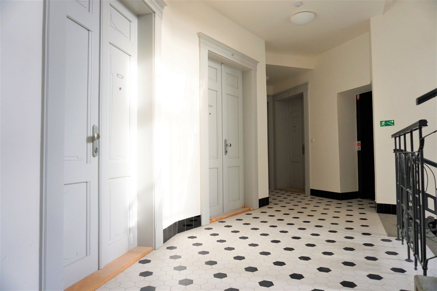 Pronájem bytu 1+kk 29 m², Praha – náhled fotky 9