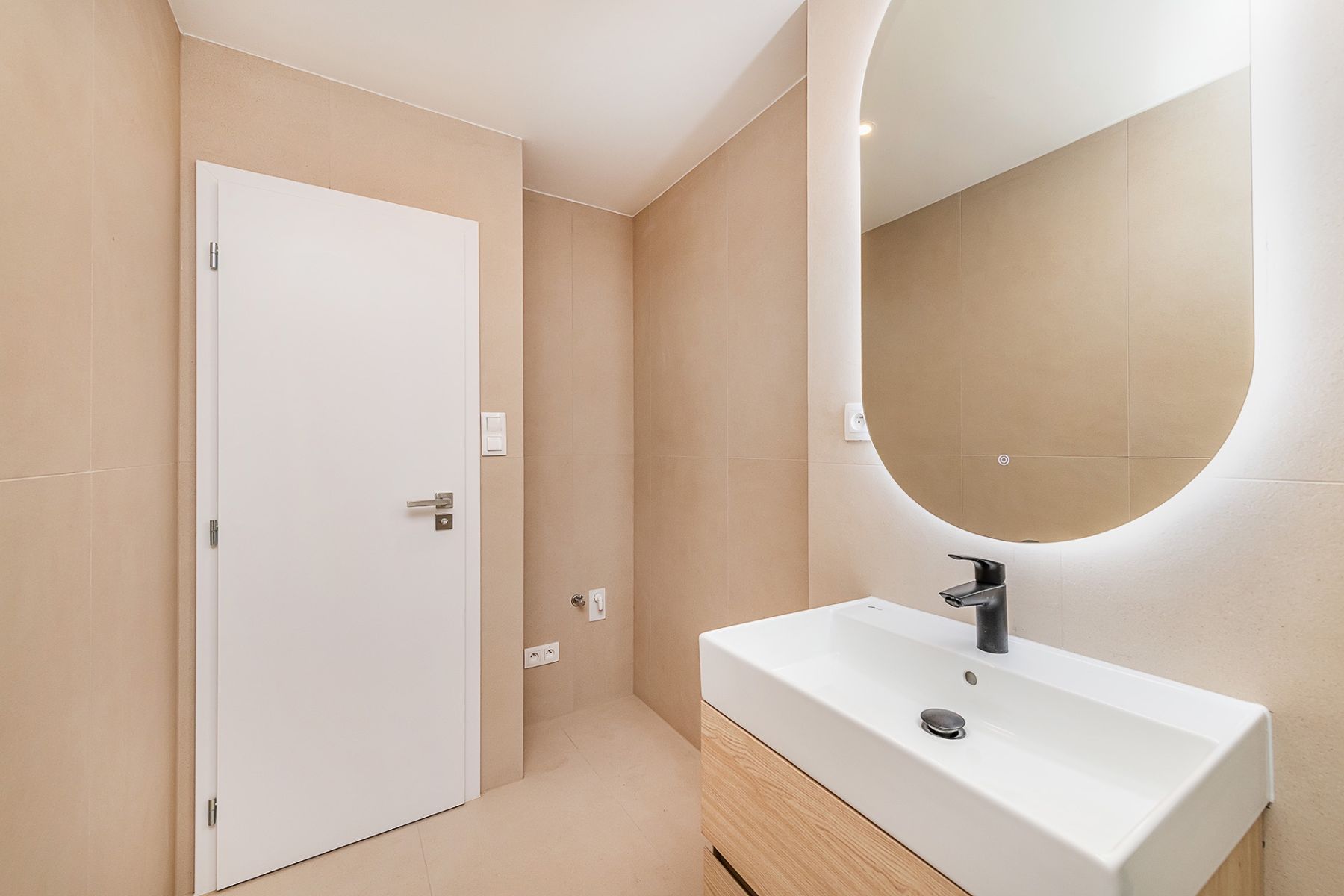 Prodej bytu 2+kk 41 m², Praha – náhled fotky 14