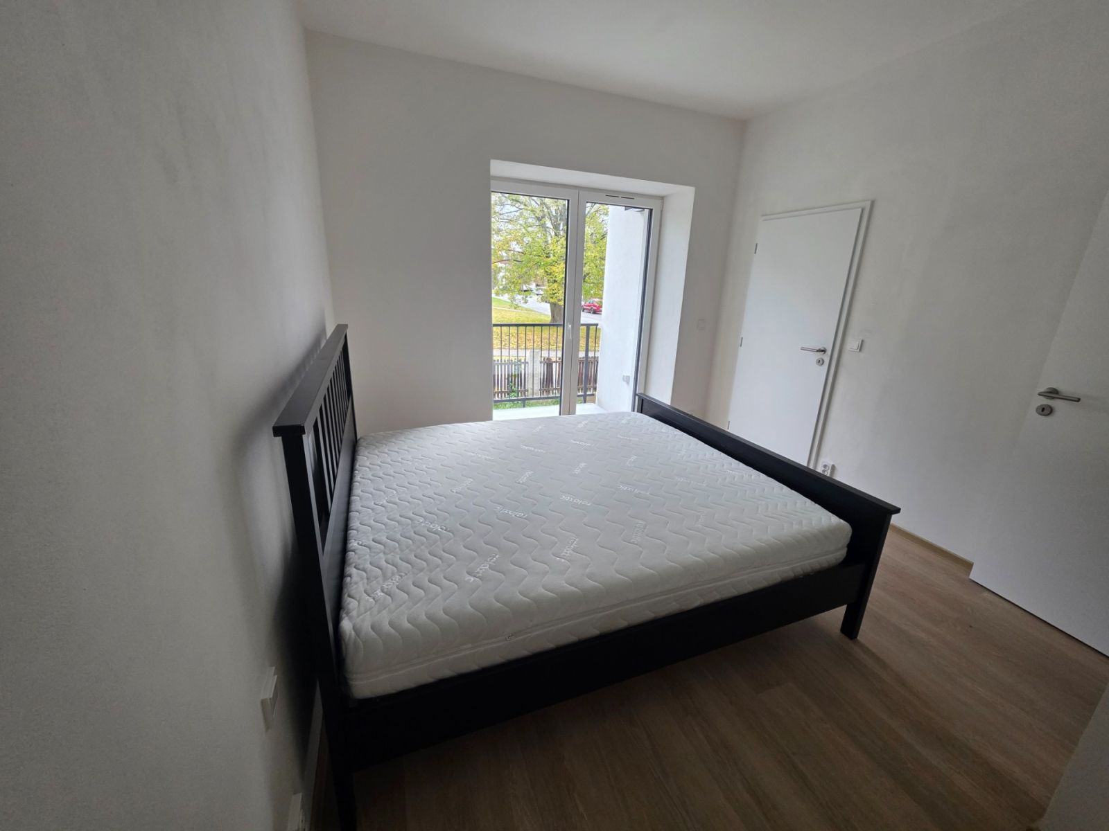 Pronájem bytu 2+kk 45 m², Praha – náhled fotky 5