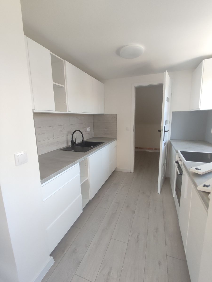 Pronájem bytu 4+1 80 m²