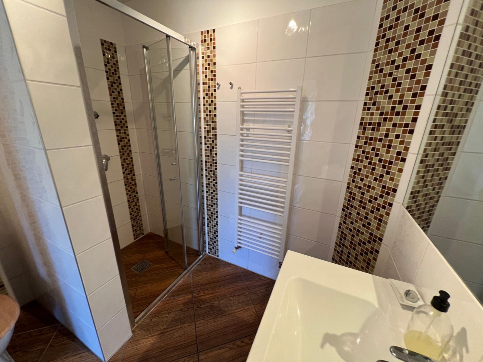 Pronájem bytu 2+kk 37 m², Vysoký Újezd – náhled fotky 10