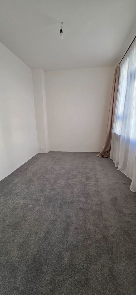 Pronájem bytu 2+1 56 m², Praha – náhled fotky 2