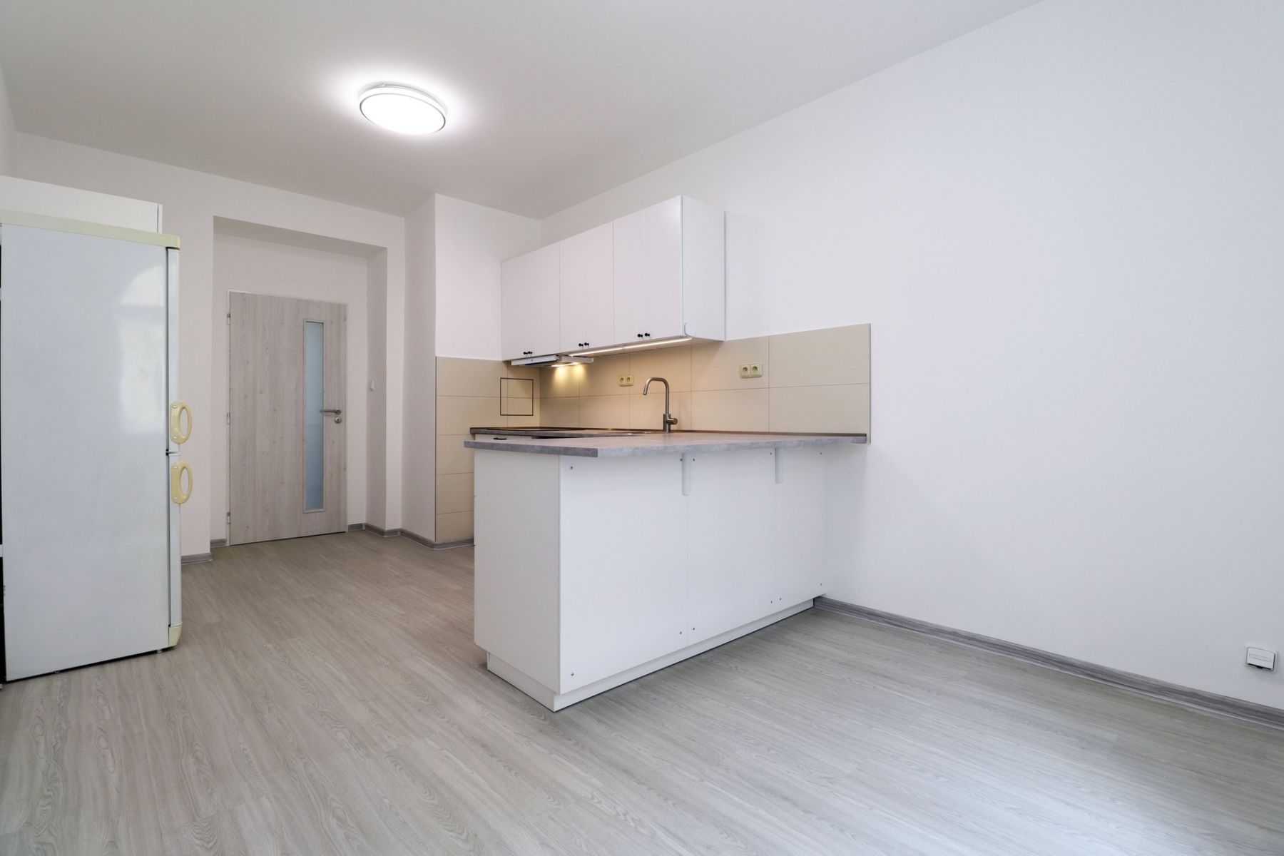 Pronájem bytu 3+kk 72 m², Praha – náhled fotky 4