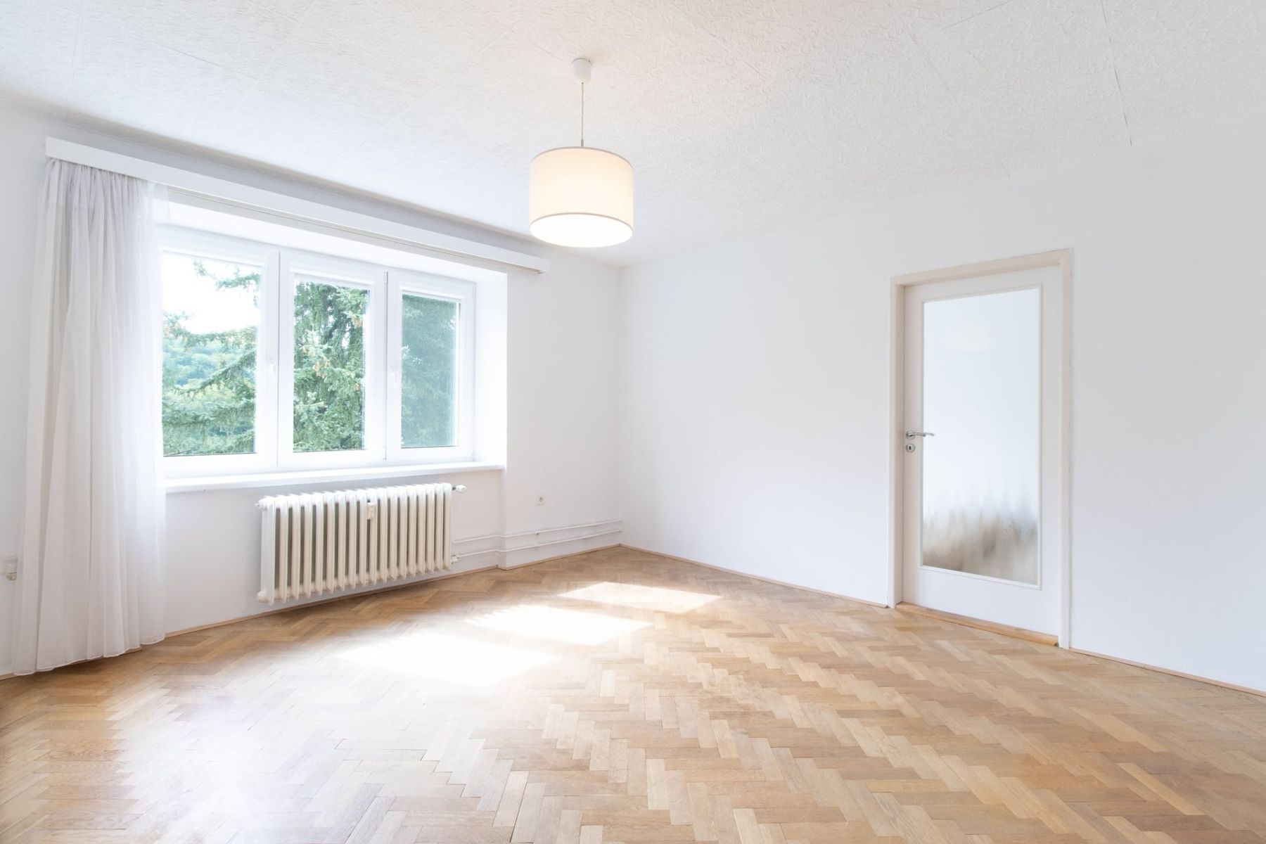 Pronájem bytu 2+1 53 m², Praha – náhled fotky 2