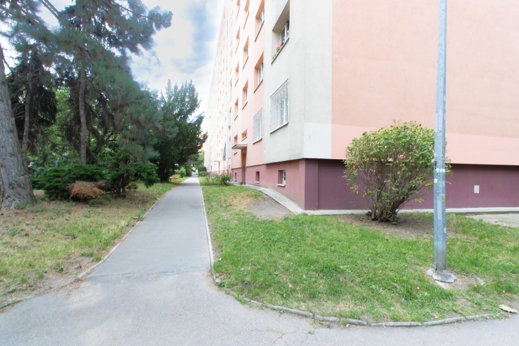 Pronájem bytu 2+1 53 m², Praha – náhled fotky 20