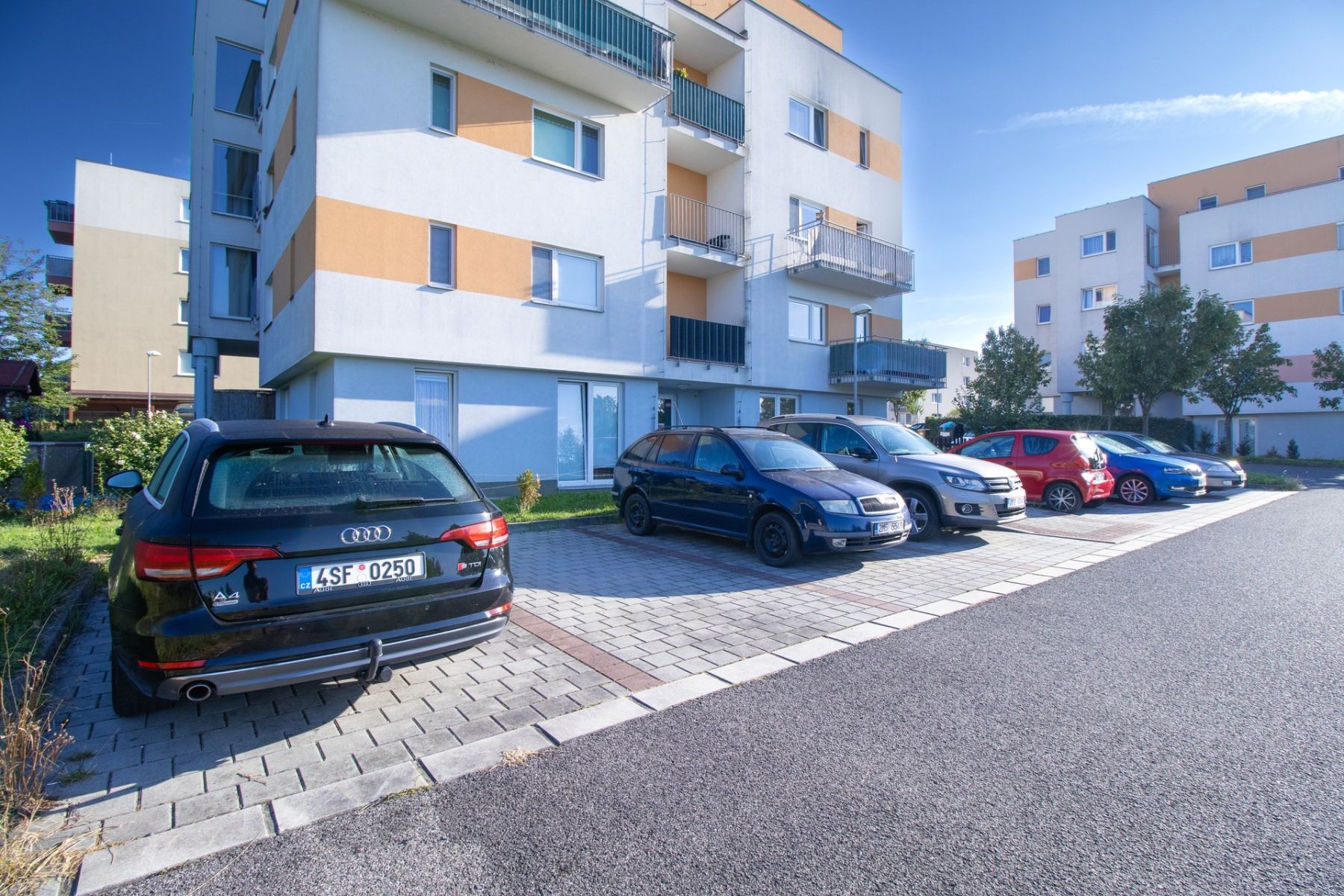Pronájem bytu 2+kk 53 m², Milovice – náhled fotky 22