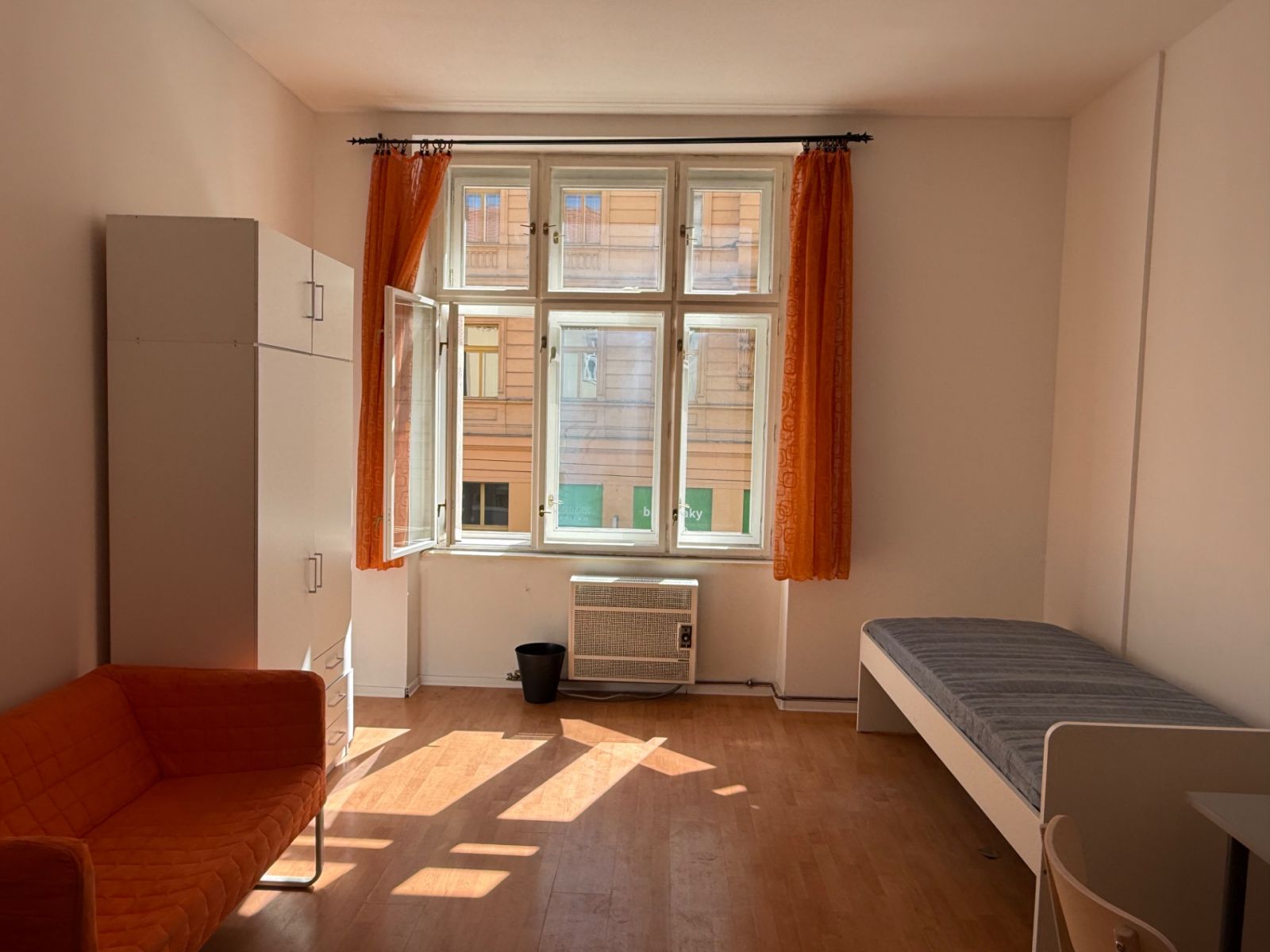 Sokolovská, Praha - Karlín