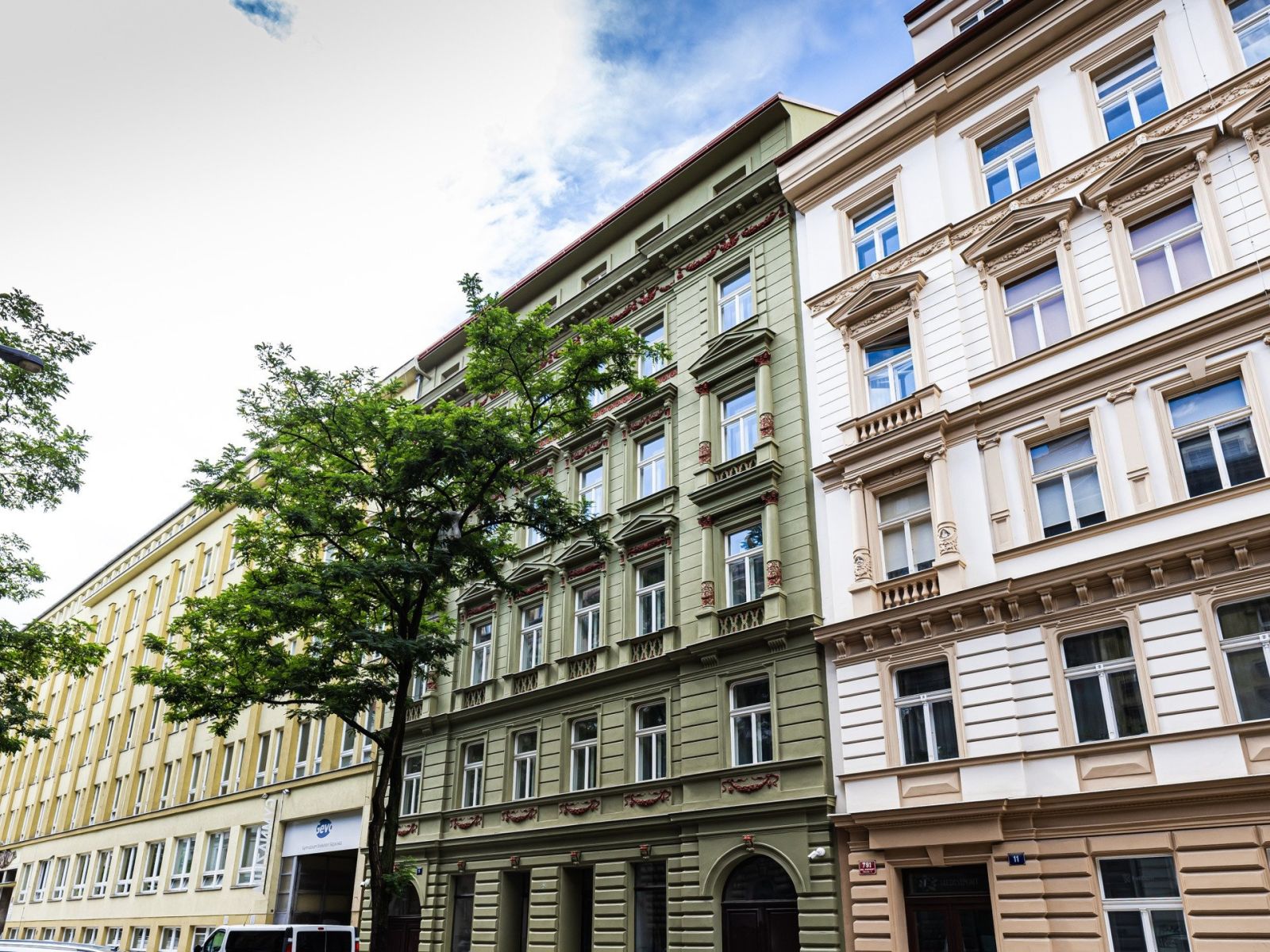 Pronájem bytu 2+kk 43 m², Praha – náhled fotky 10