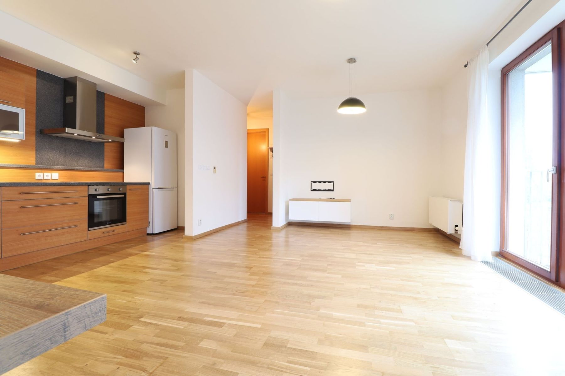 Pronájem bytu 2+kk 56 m², Praha – náhled fotky 5