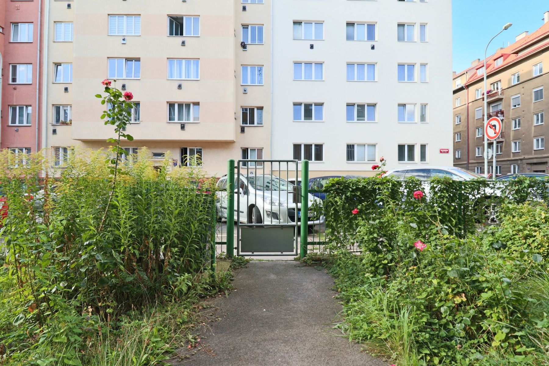Pronájem bytu 2+1 59 m², Praha – náhled fotky 18