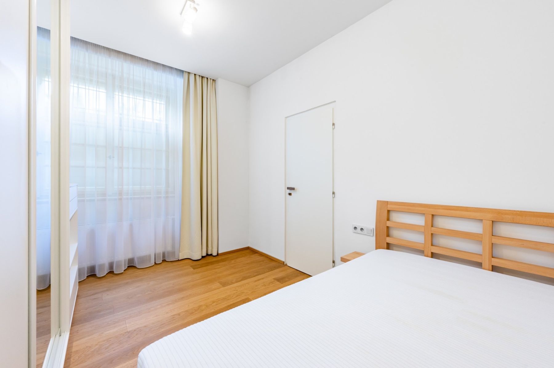 Prodej bytu 2+kk 48 m², Praha – náhled fotky 12