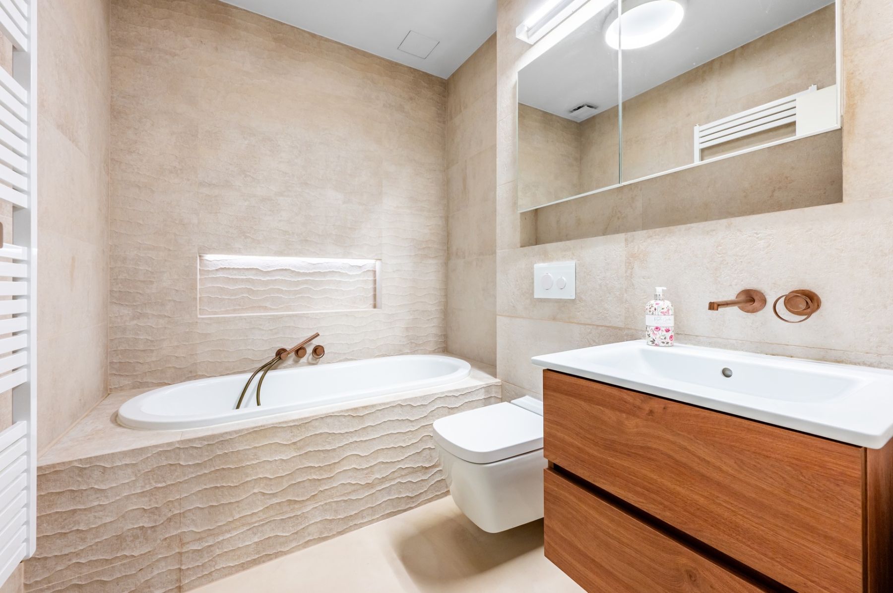 Prodej bytu 2+kk 48 m², Praha – náhled fotky 17