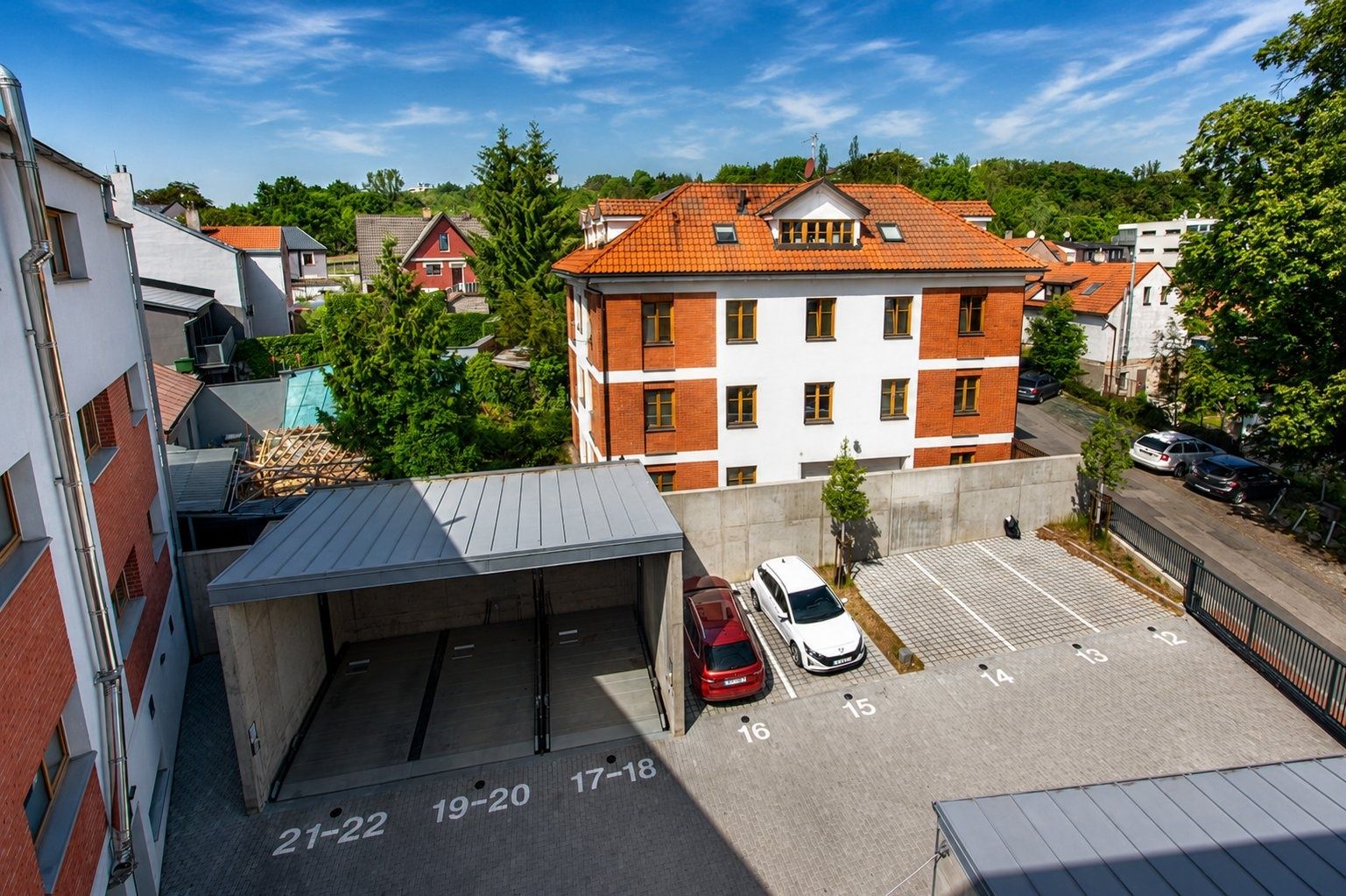 Pronájem bytu 2+kk 48 m², Praha – náhled fotky 17