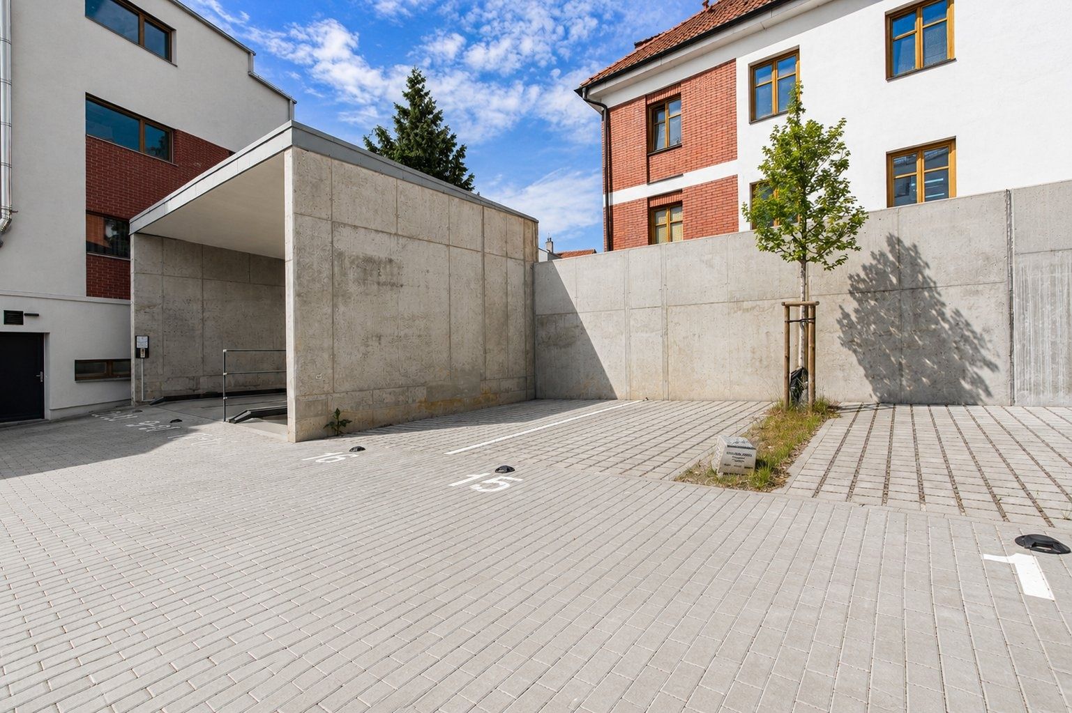 Pronájem bytu 2+kk 48 m², Praha – náhled fotky 18