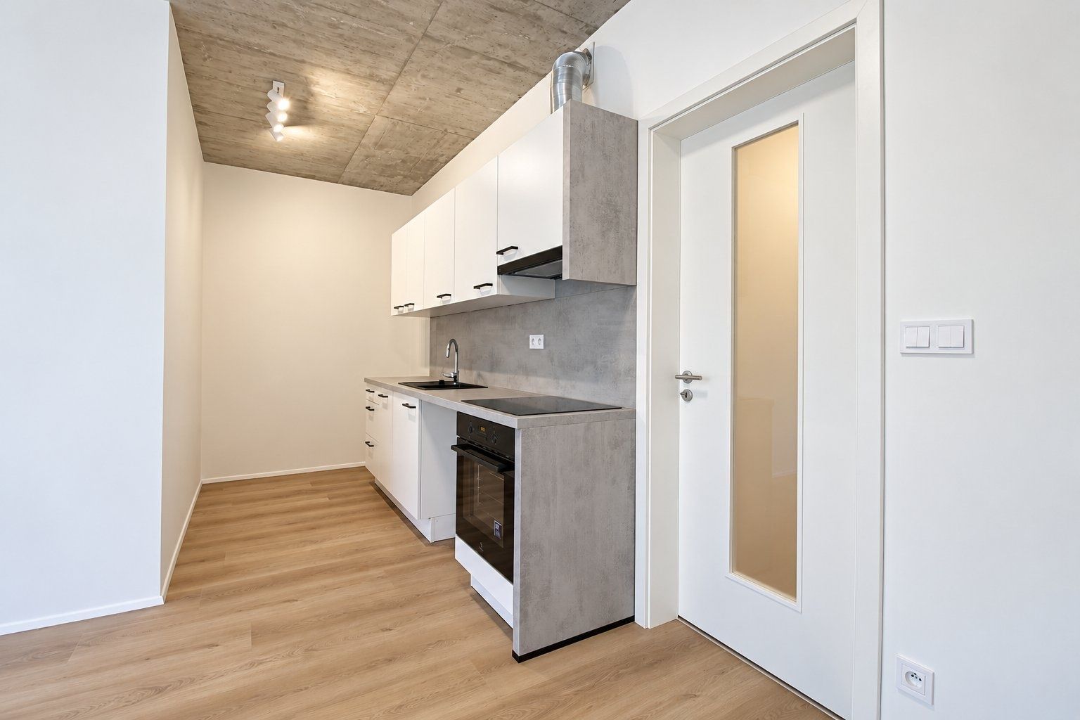 Pronájem bytu 2+kk 48 m², Praha – náhled fotky 6