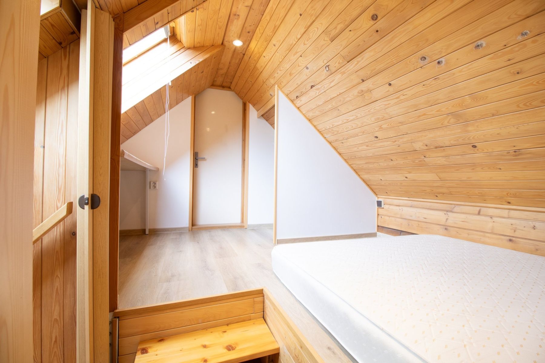 Pronájem bytu 3+kk 75 m², Praha – náhled fotky 12