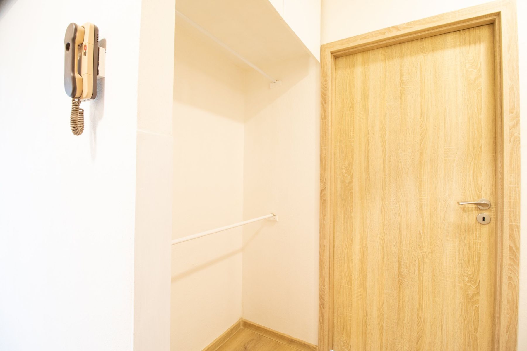 Pronájem bytu 3+kk 75 m², Praha – náhled fotky 20