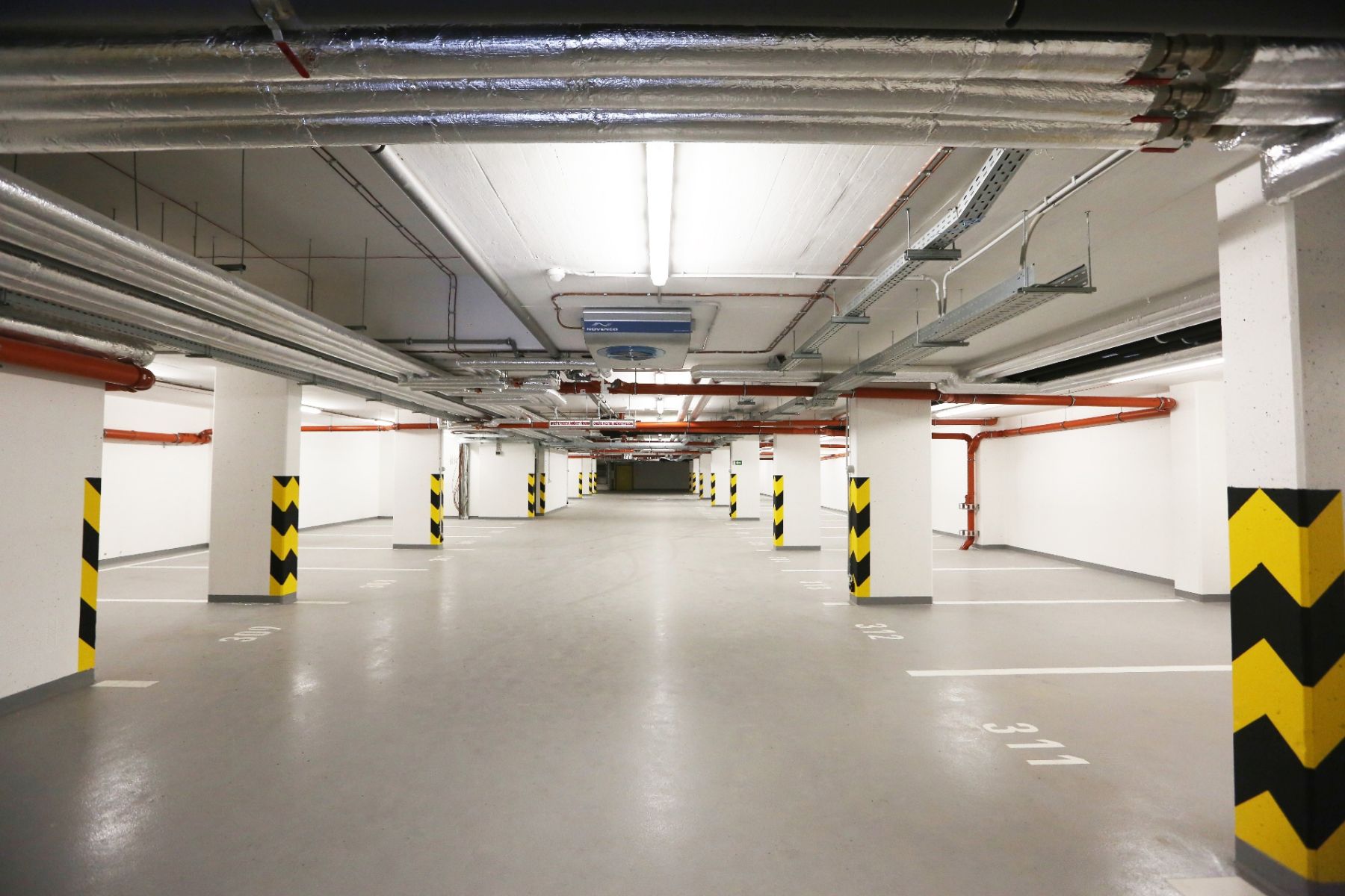 Pronájem bytu 3+kk 70 m², Praha – náhled fotky 15