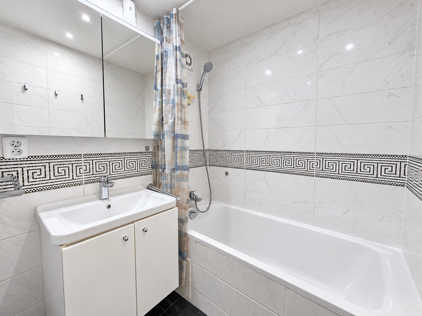 Prodej bytu 4+1 78 m², Praha – náhled fotky 13