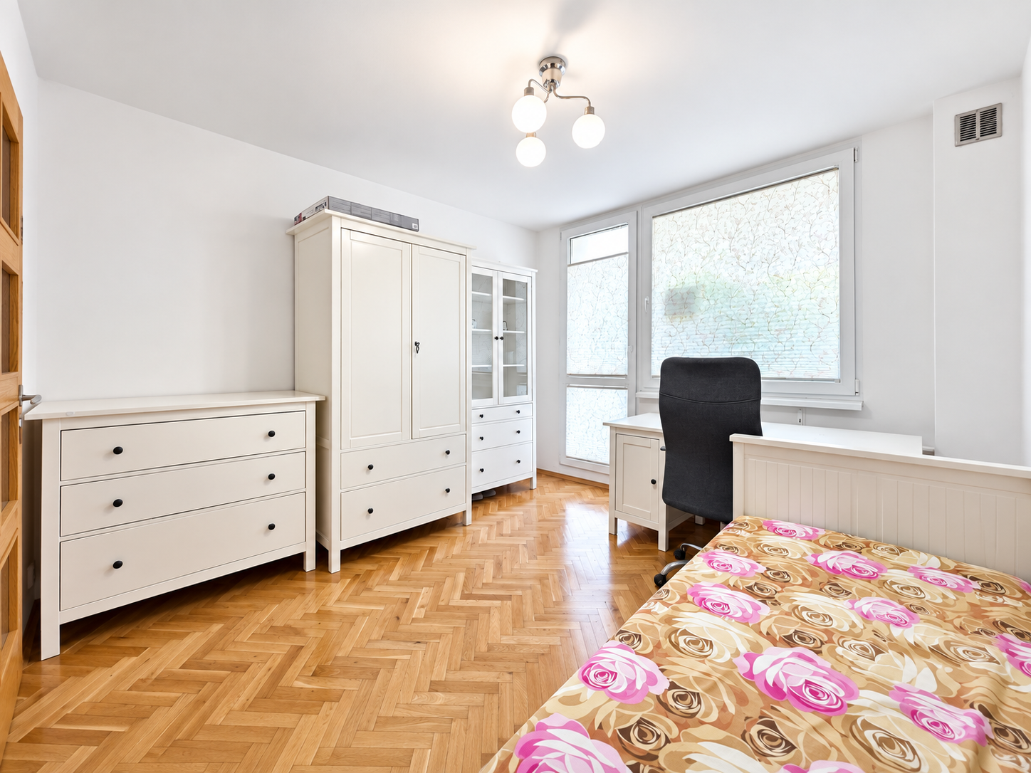 Prodej bytu 4+1 78 m², Praha – náhled fotky 9