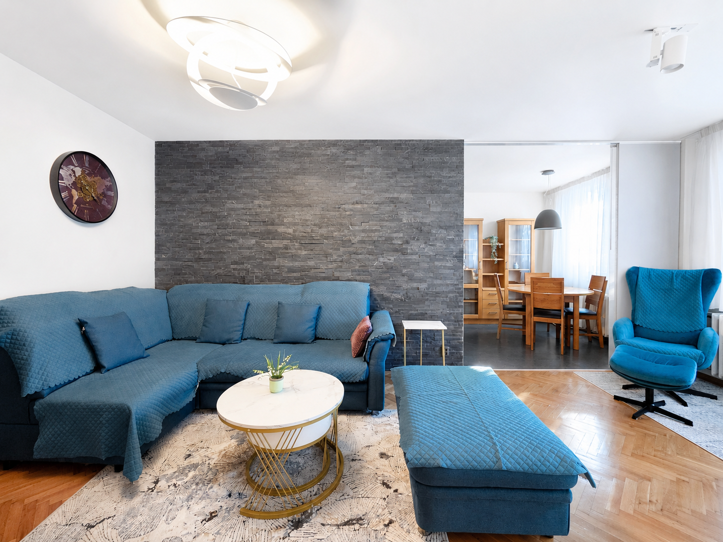 Prodej bytu 4+1 78 m², Praha – náhled fotky 2
