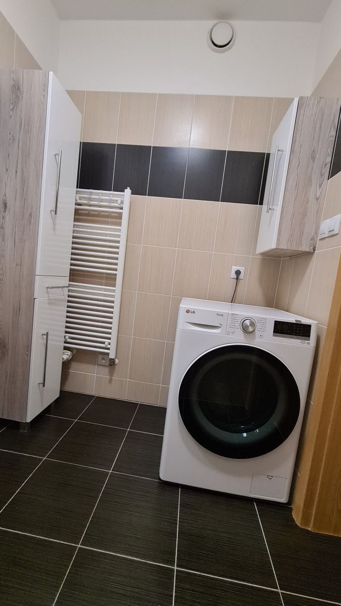 Pronájem bytu 72 m², Praha – náhled fotky 12