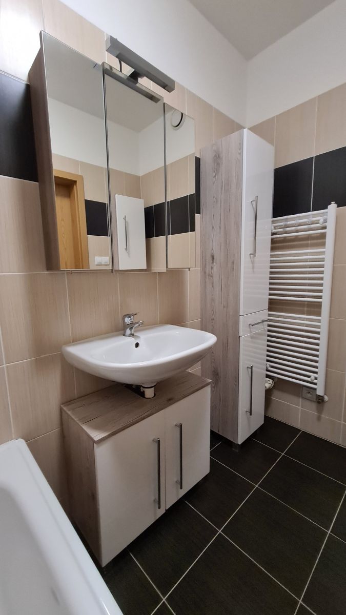 Pronájem bytu 72 m², Praha – náhled fotky 10
