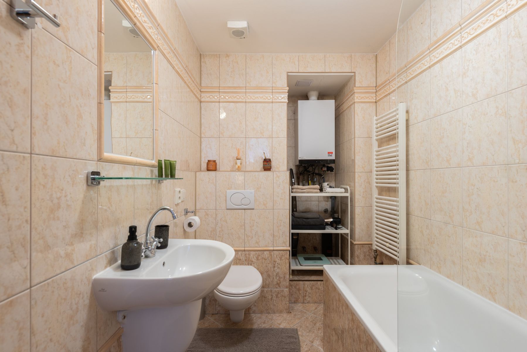 Pronájem bytu 76 m², Praha – náhled fotky 12